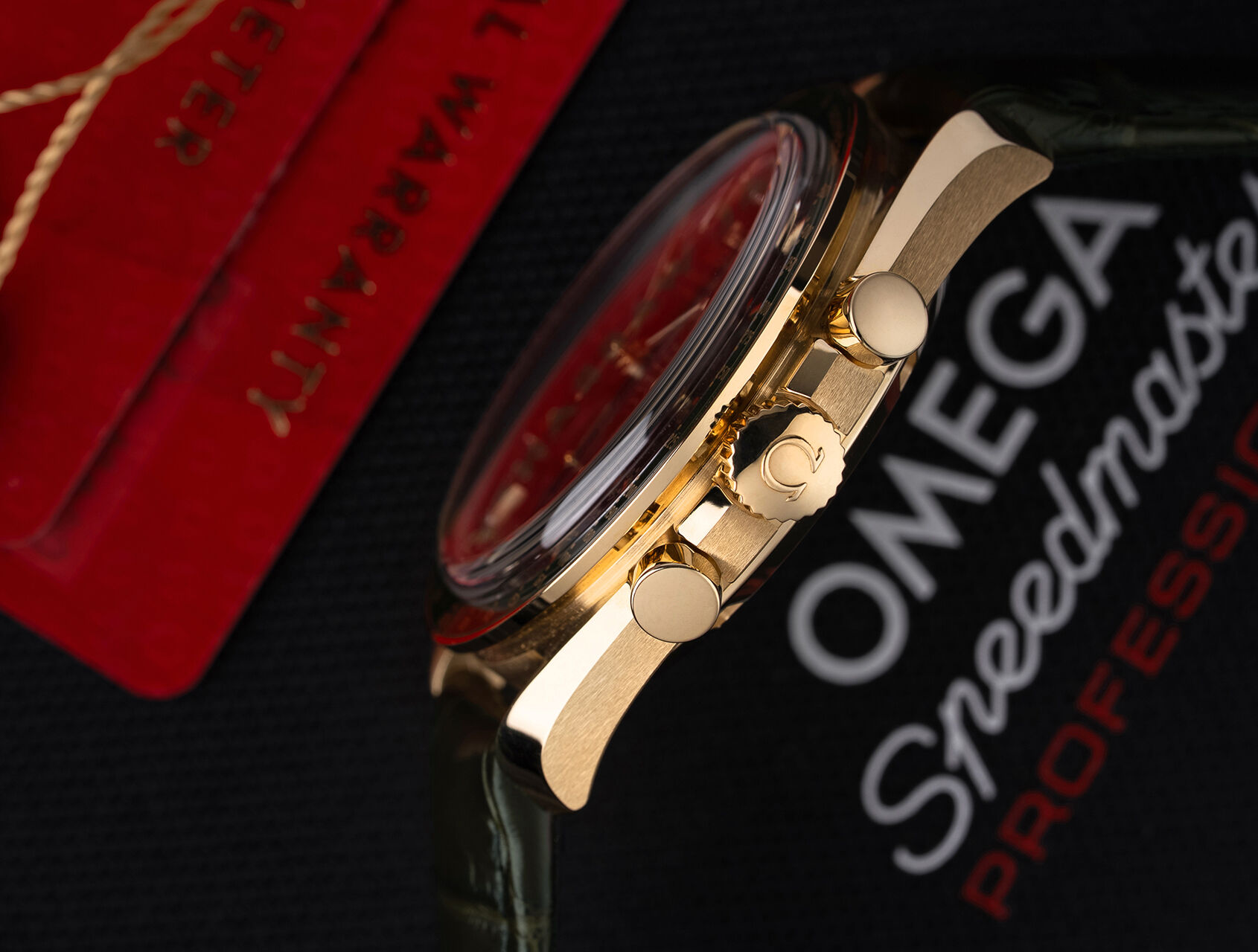 ref 310.63.42.50.10.001 | Moonshine | Omega Speedmaster