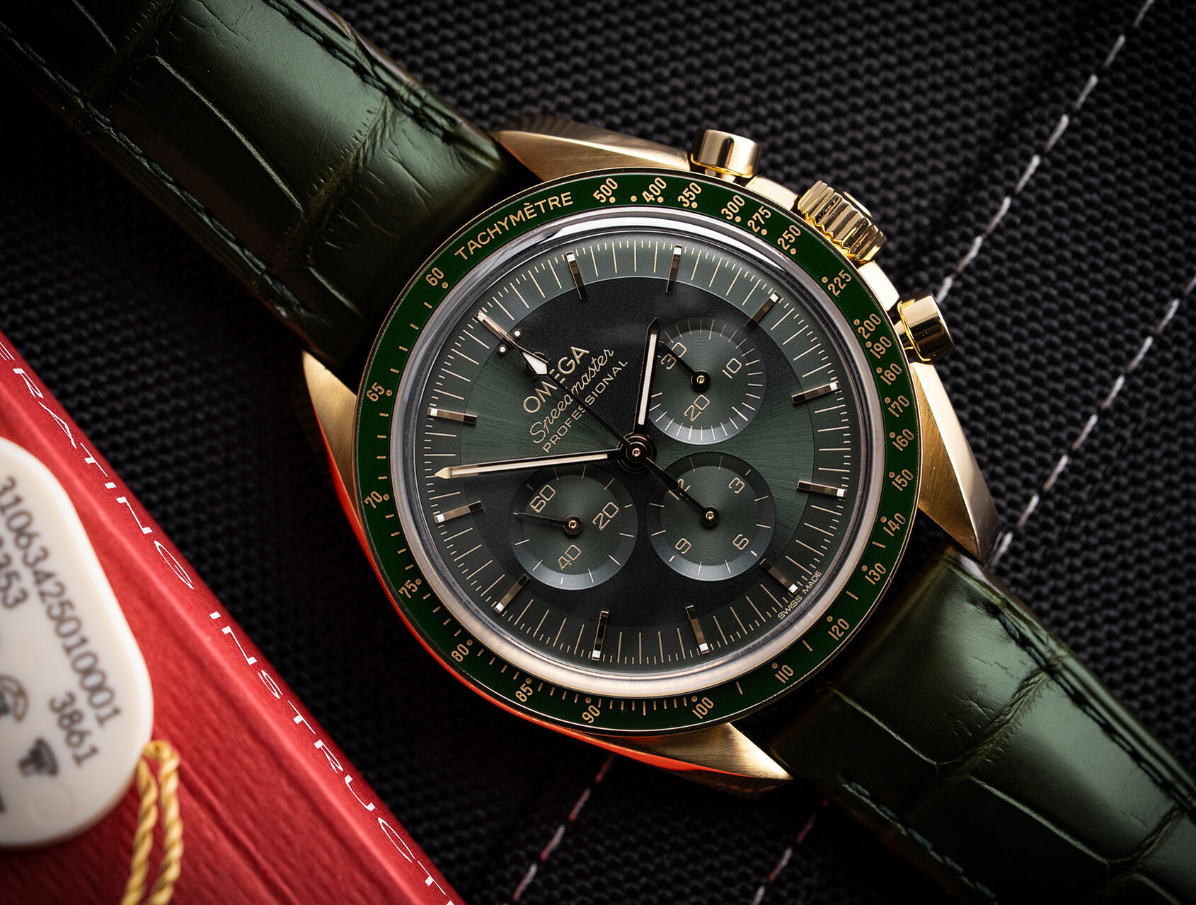 ref 310.63.42.50.10.001 | Moonshine | Omega Speedmaster