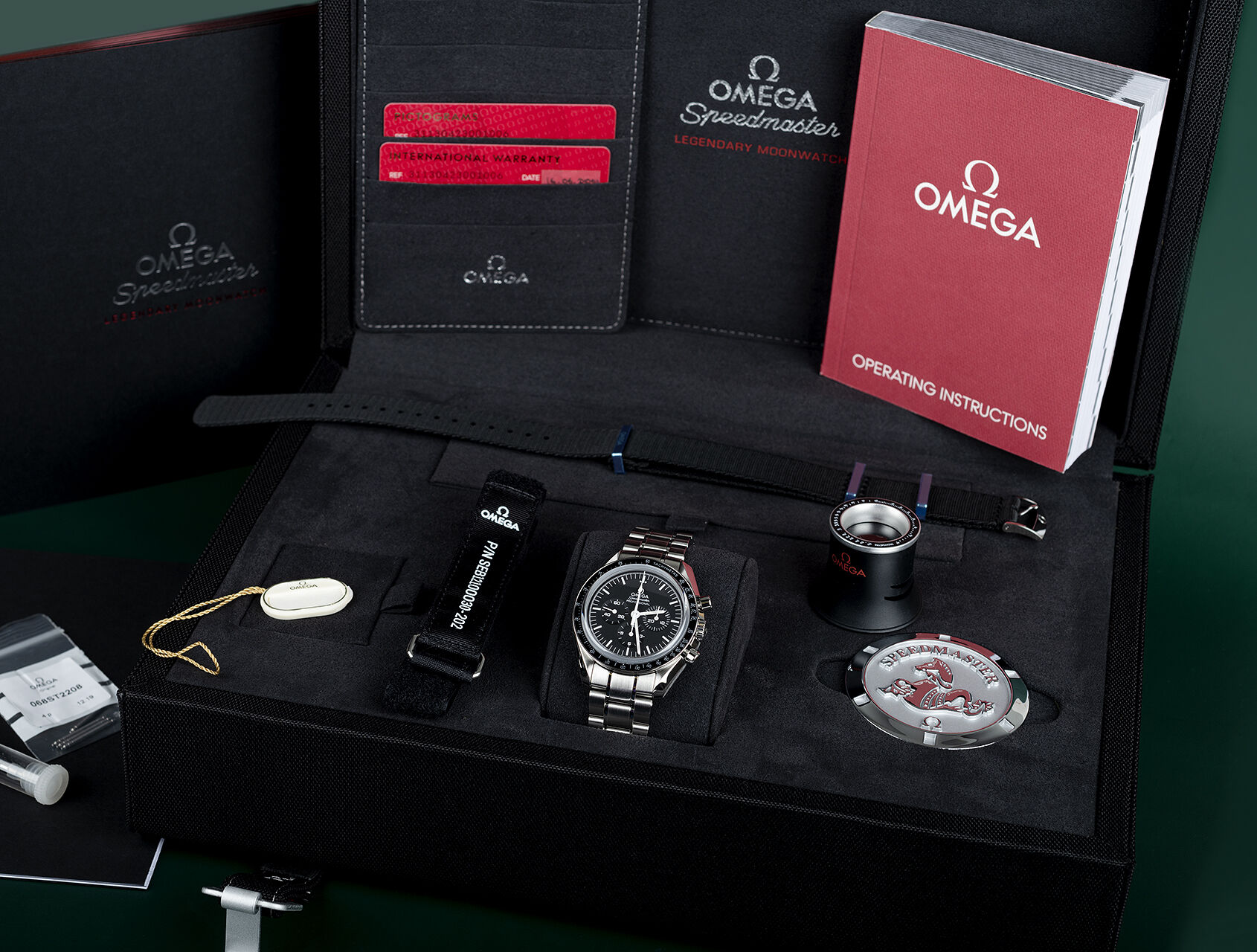 ref 31130423001006 | Omega Warranty to 2025 | Omega Speedmaster