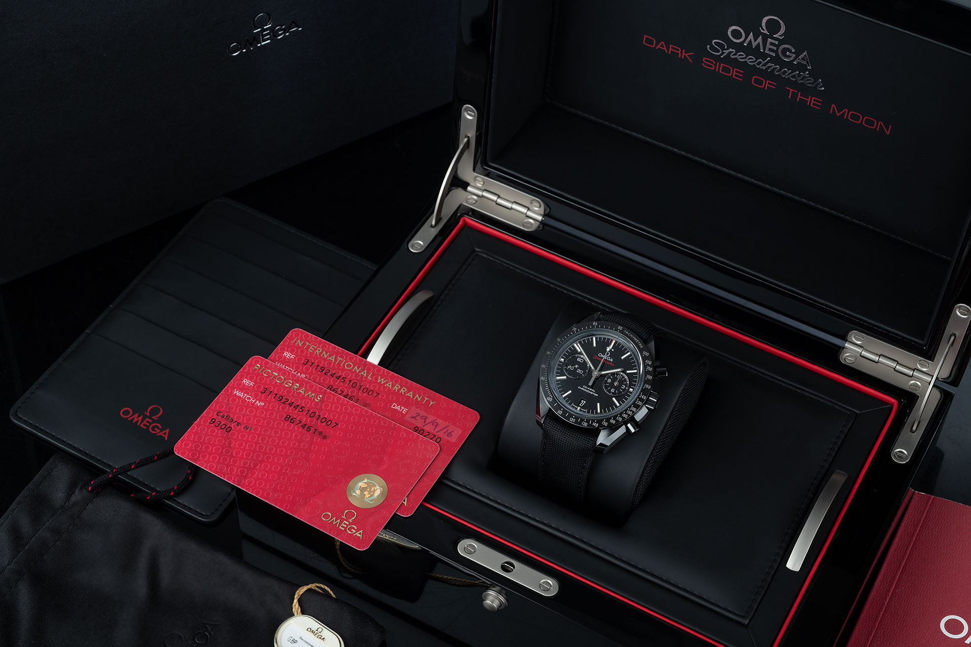 ref 31192445101007 | Perfect 'Complete Set' | Omega Speedmaster