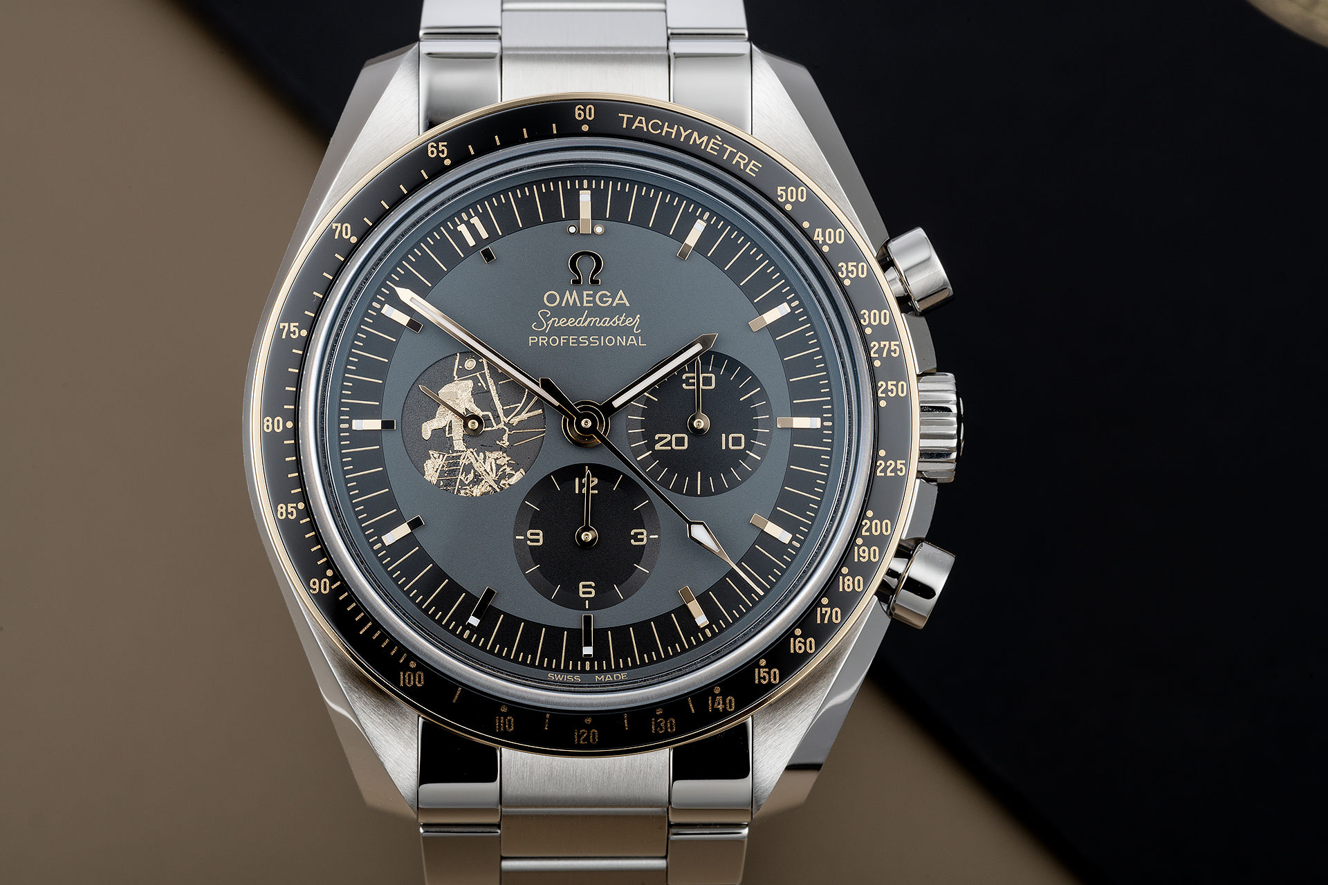 ref 310.20.42.50.01.001 | Brand New 'Unworn' | Omega Speedmaster Professional