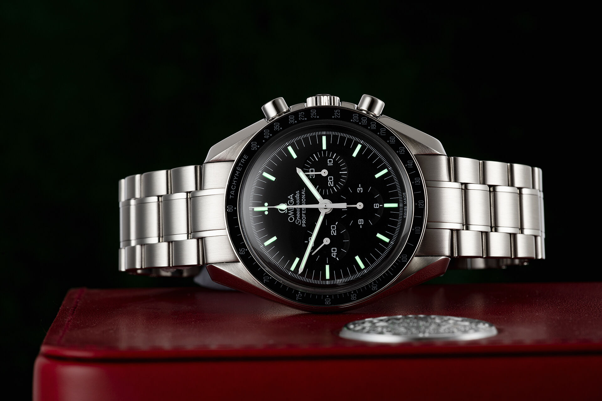 ref 35705000 | 42mm Moonwatch | Omega Speedmaster