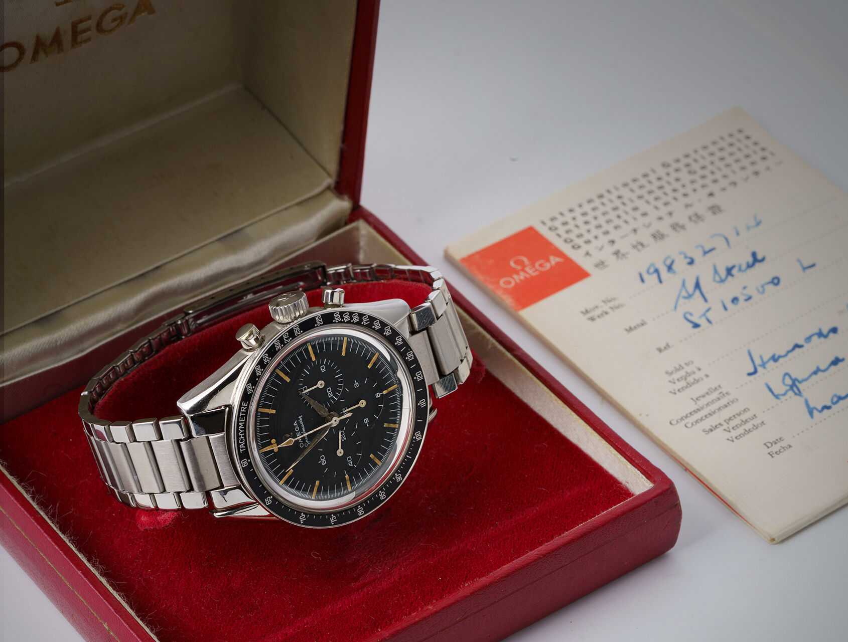 ref 105.002-62 SC | Transitional - 'Box & Papers' | Omega Speedmaster