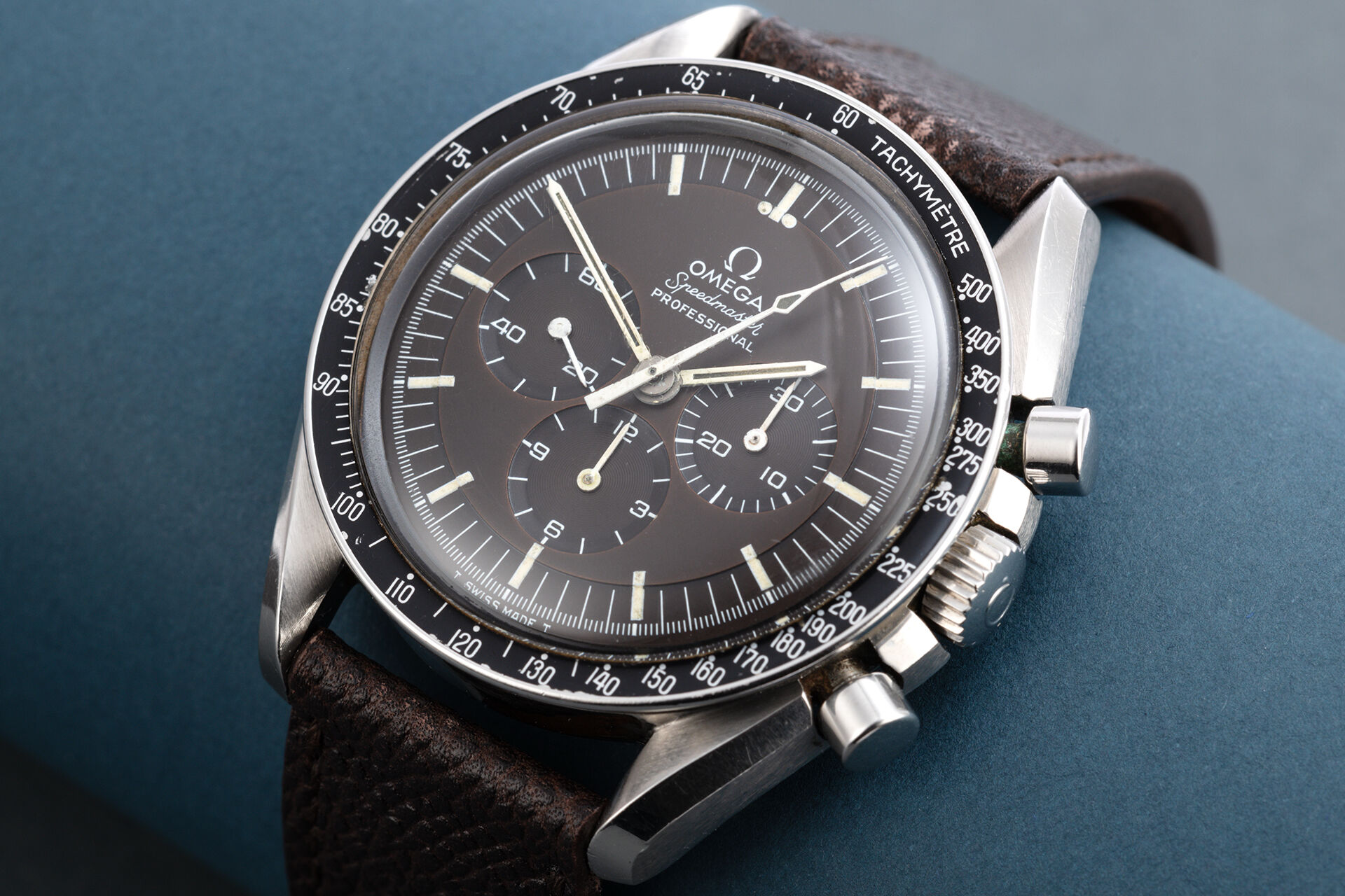 ref 145022-69 ST |  Transitional Model | Omega Speedmaster