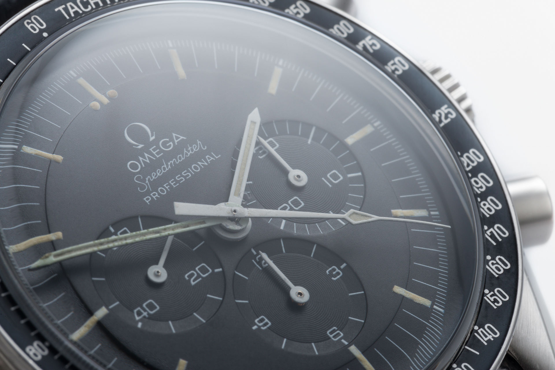 ref 145022-69 ST | Vintage 'Omega Warranty' | Omega Speedmaster