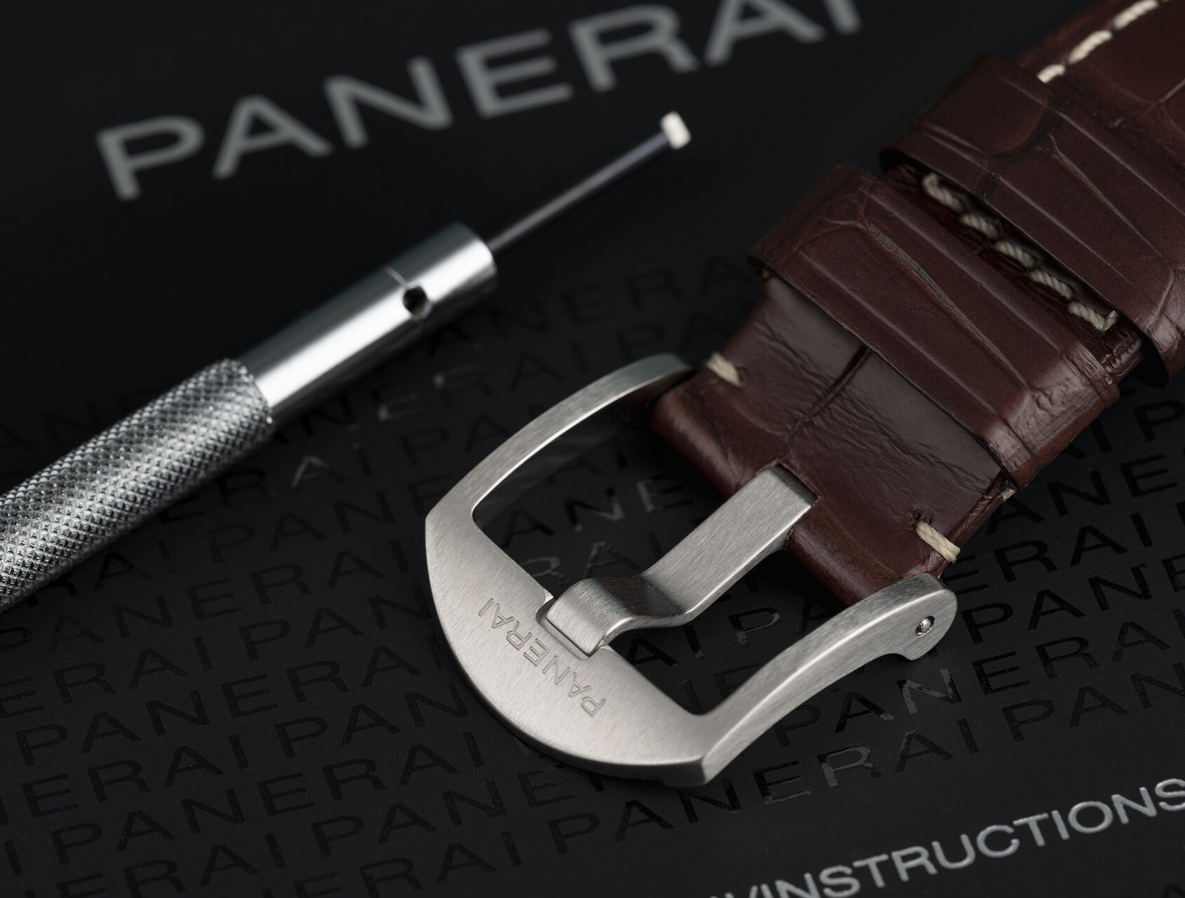 ref PAM01537 | PAM 01537 - Box & Certificate  | Panerai Luminor 1950 3-Day GMT