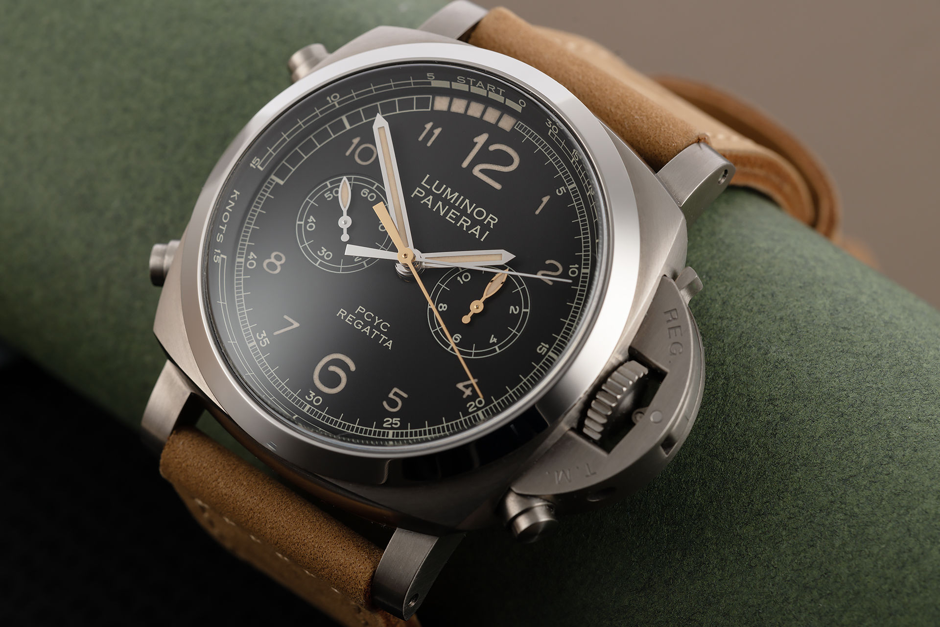 ref PAM00652 | Complete Set 'Flyback' | Panerai Luminor 1950