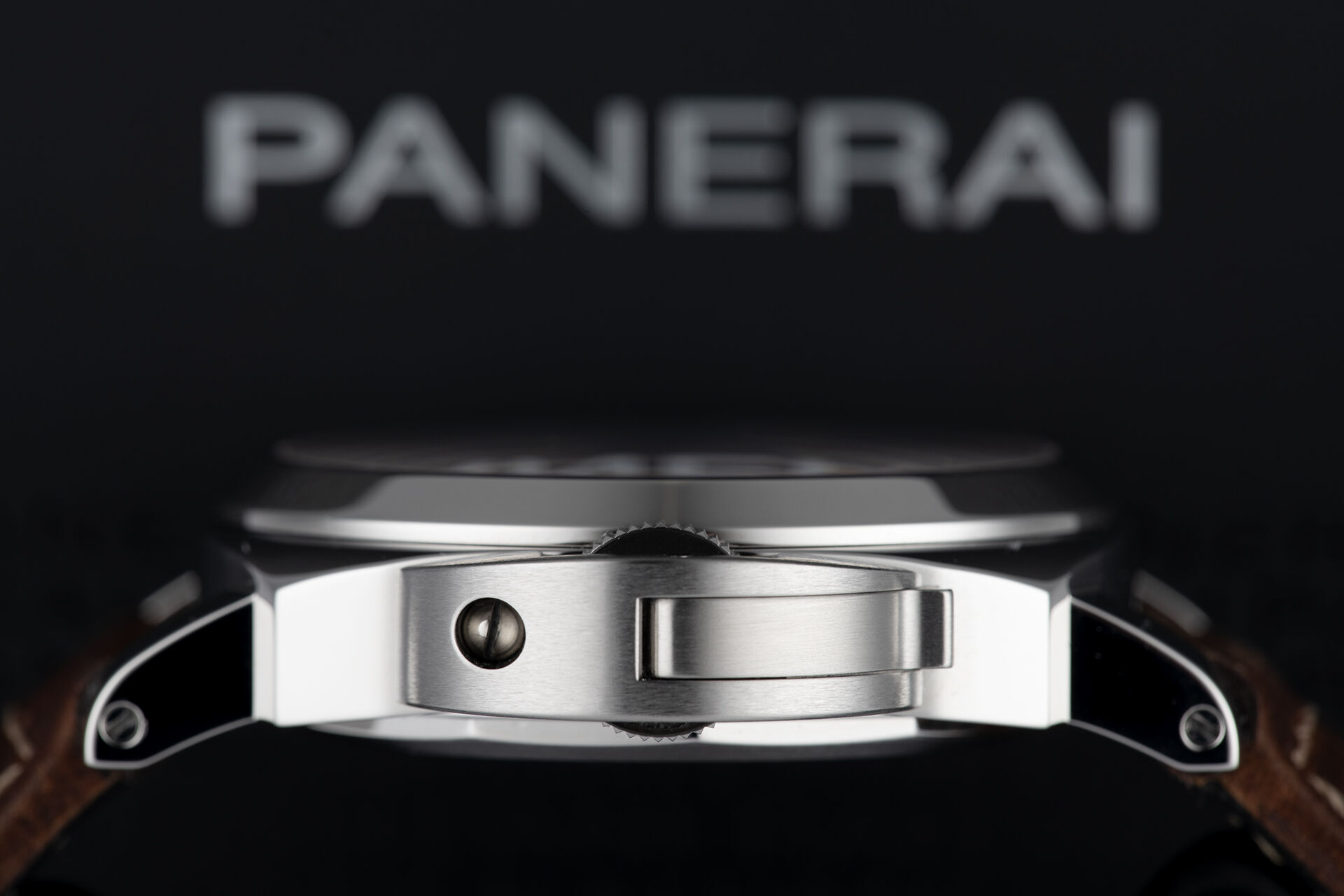 ref PAM00795 | 44mm Power Reserve  | Panerai Luminor 8 Days