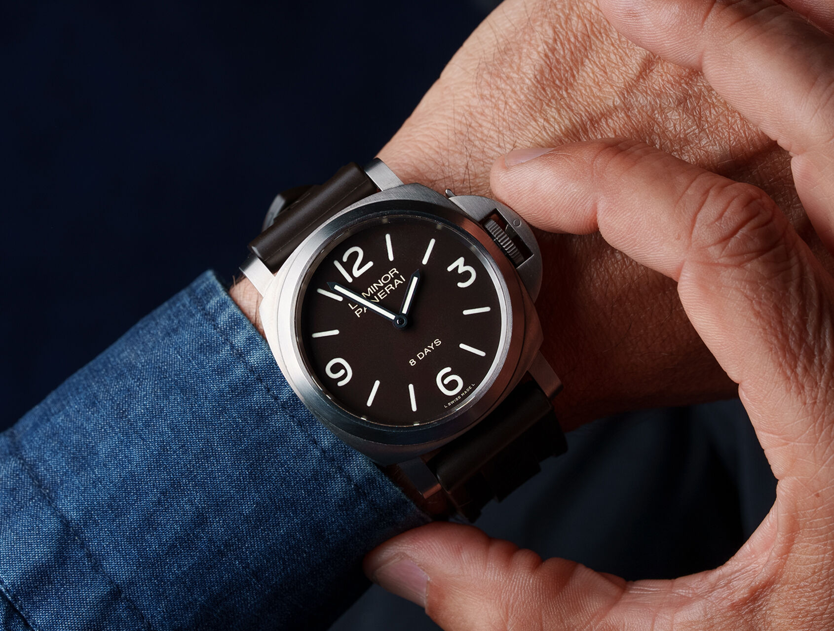 ref PAM 562 | Luminor Base | Panerai Luminor Base