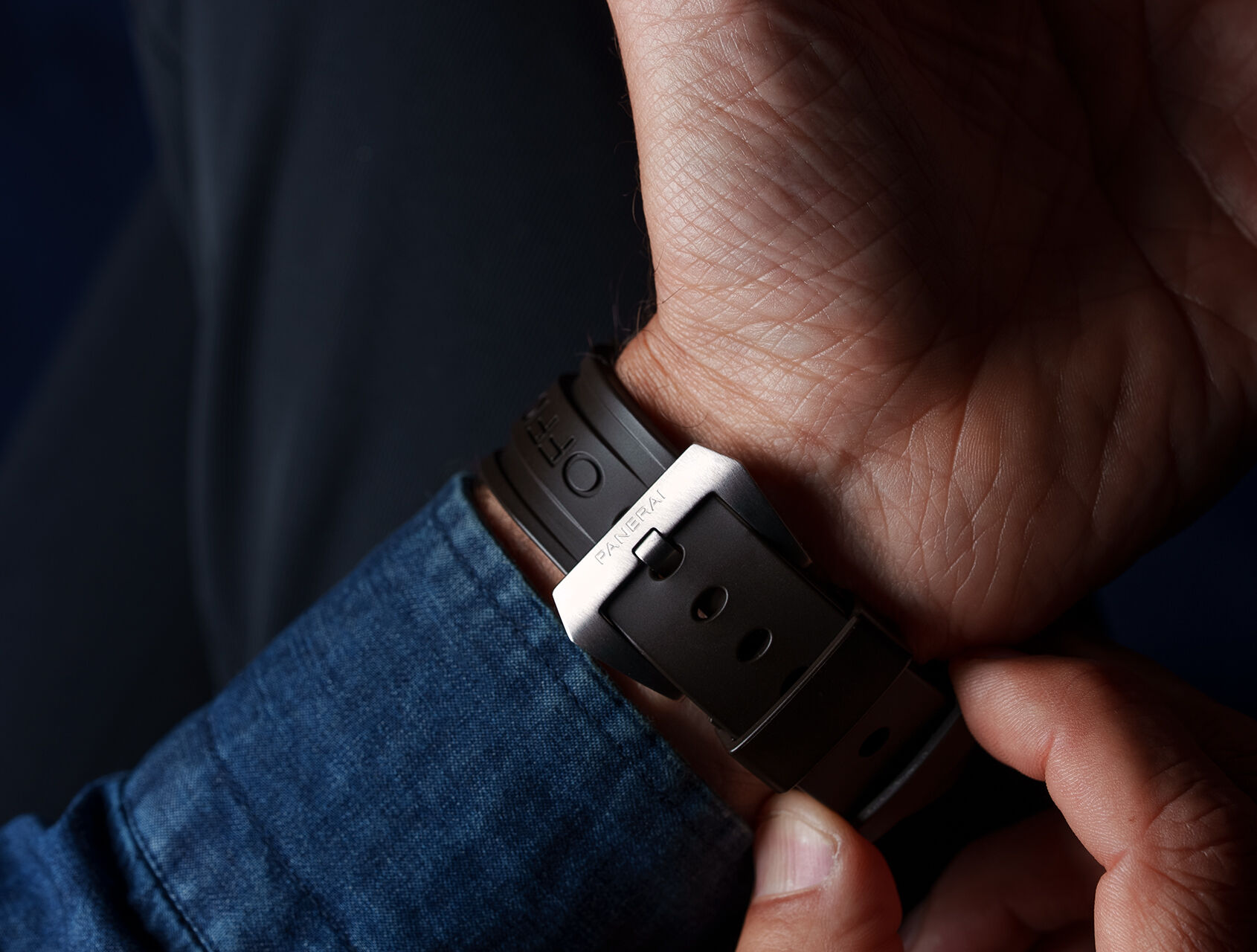 ref PAM 562 | Luminor Base | Panerai Luminor Base