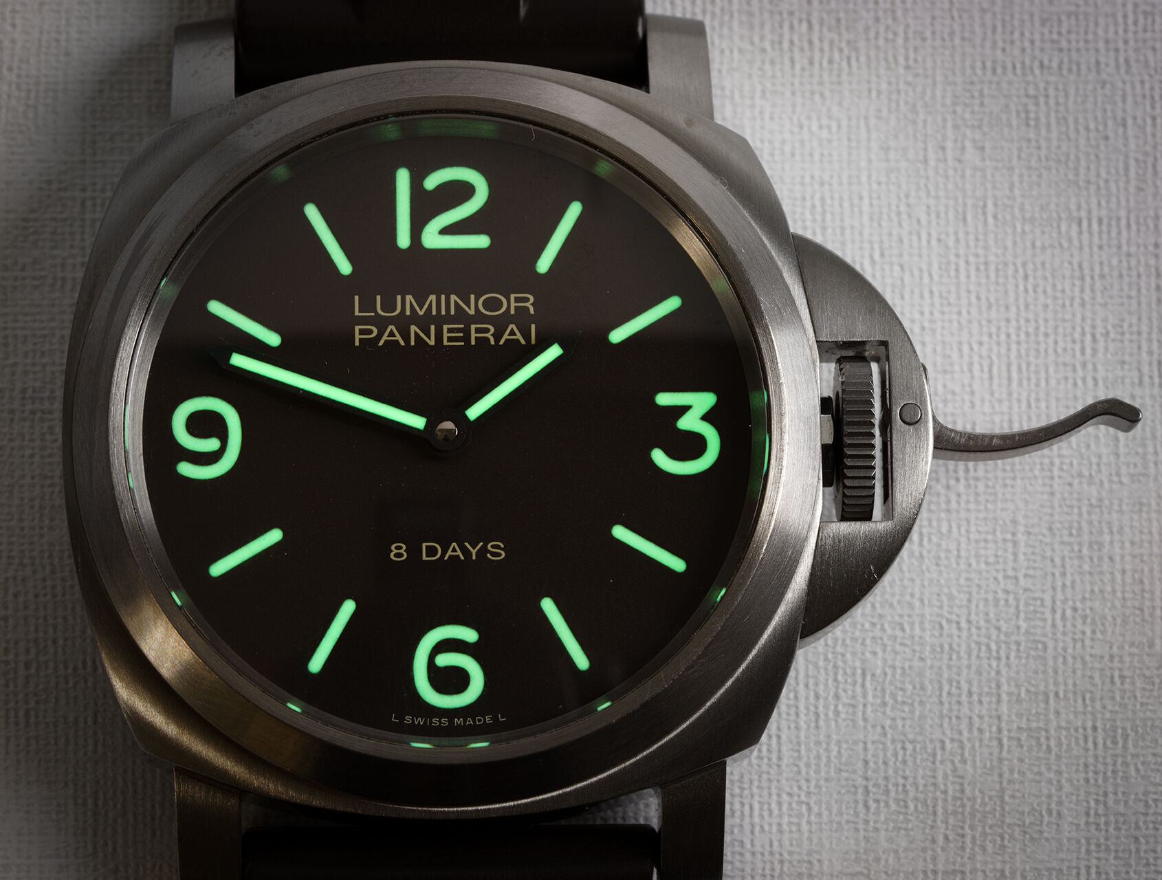 ref PAM 562 | Luminor Base | Panerai Luminor Base
