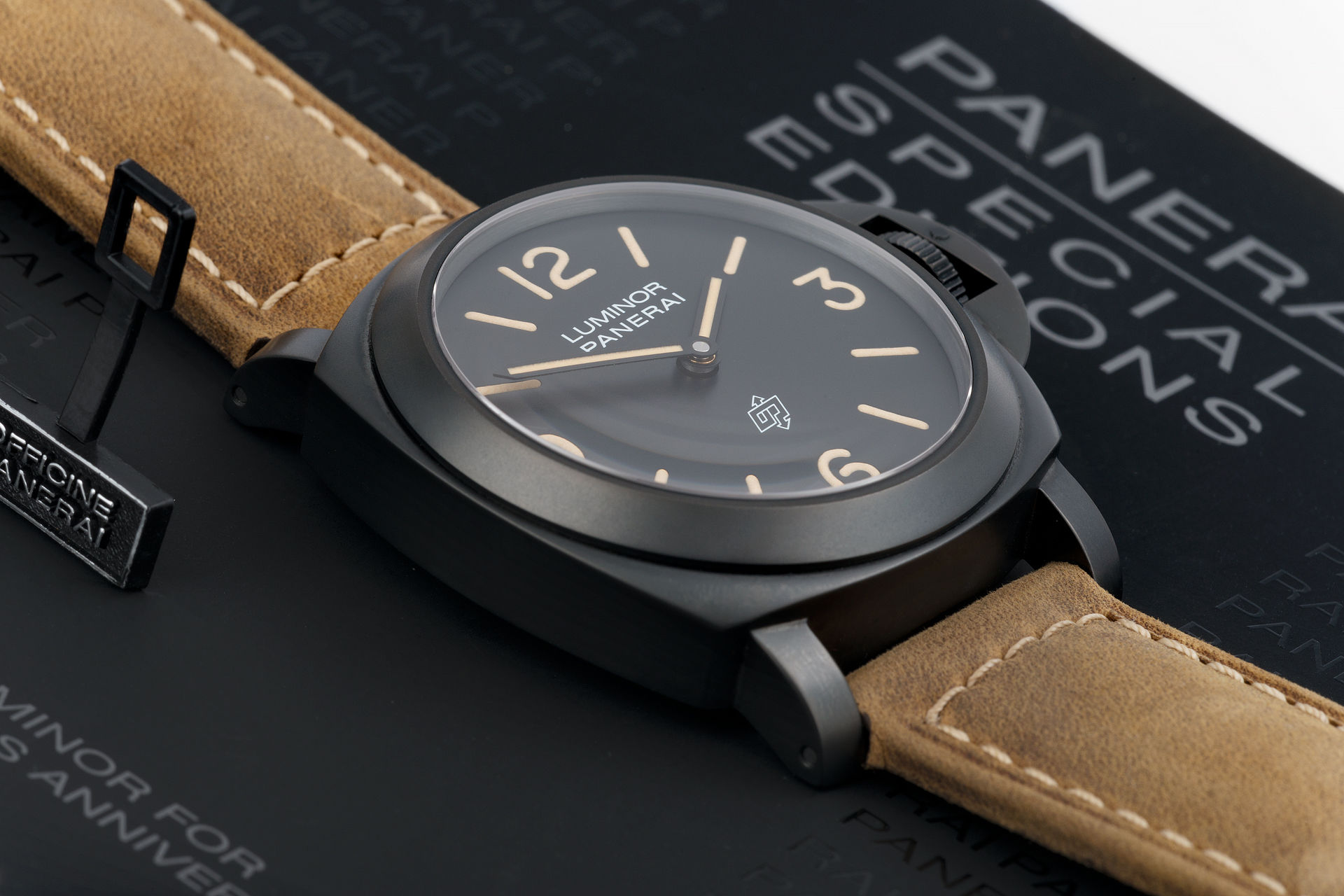 "Paneristi 10th Anniversary" | ref PAM 360 | Panerai Luminor Base