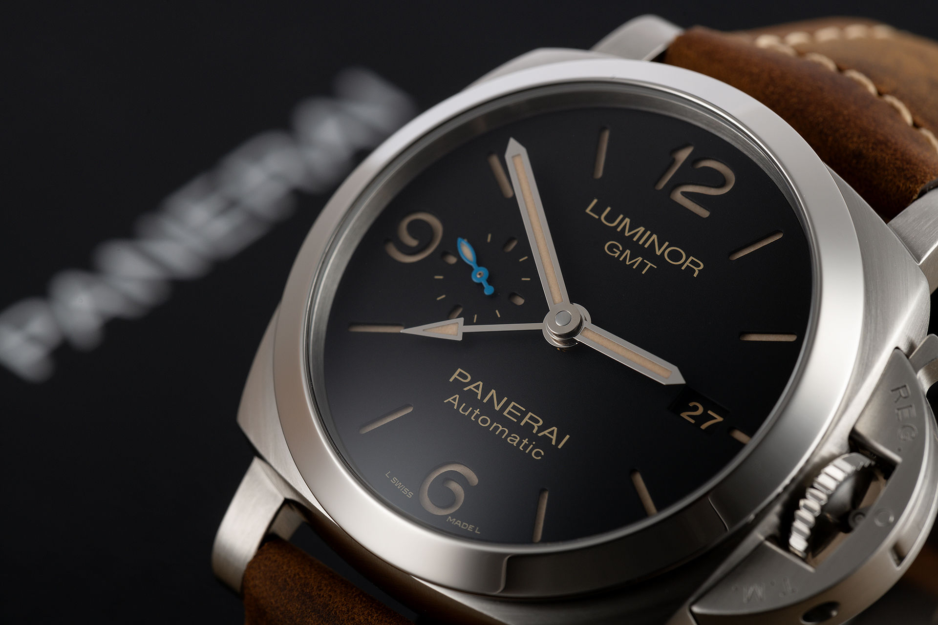 ref PAM01320 | GMT 'Complete Set' | Panerai Luminor GMT