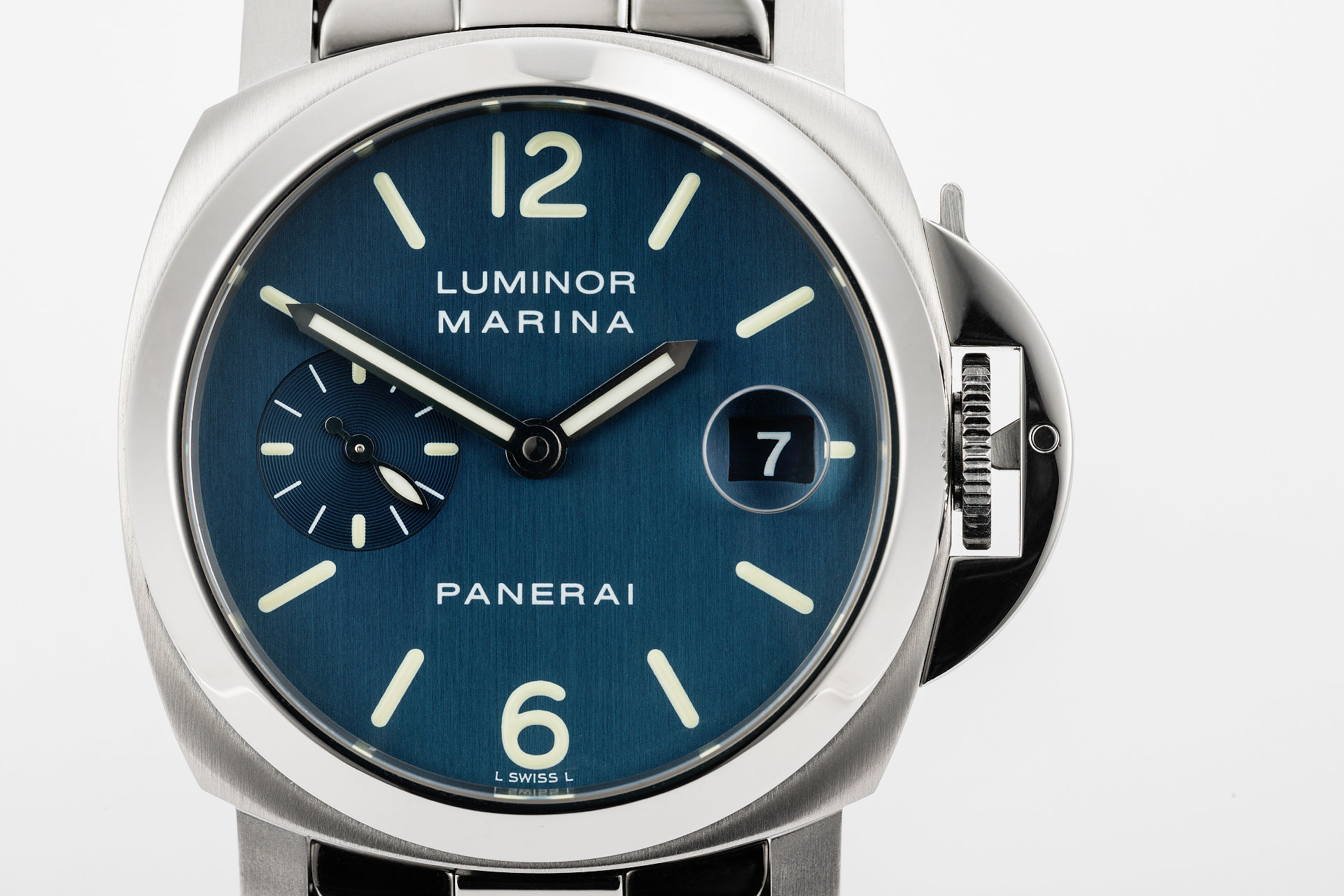 ref PAM 120 | 40mm Blue Dial | Panerai Luminor Marina