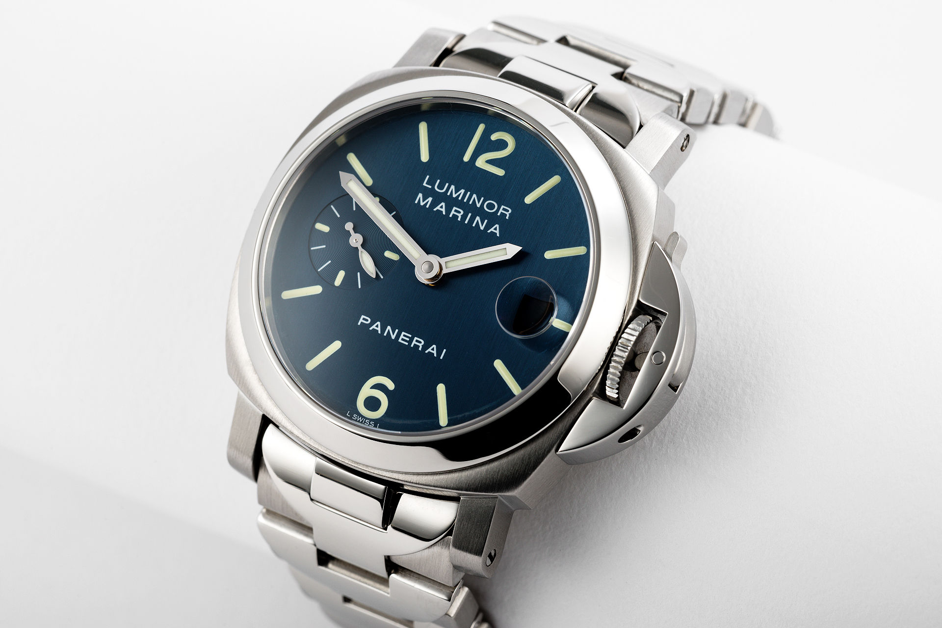 ref PAM 120 | 40mm Blue Dial | Panerai Luminor Marina