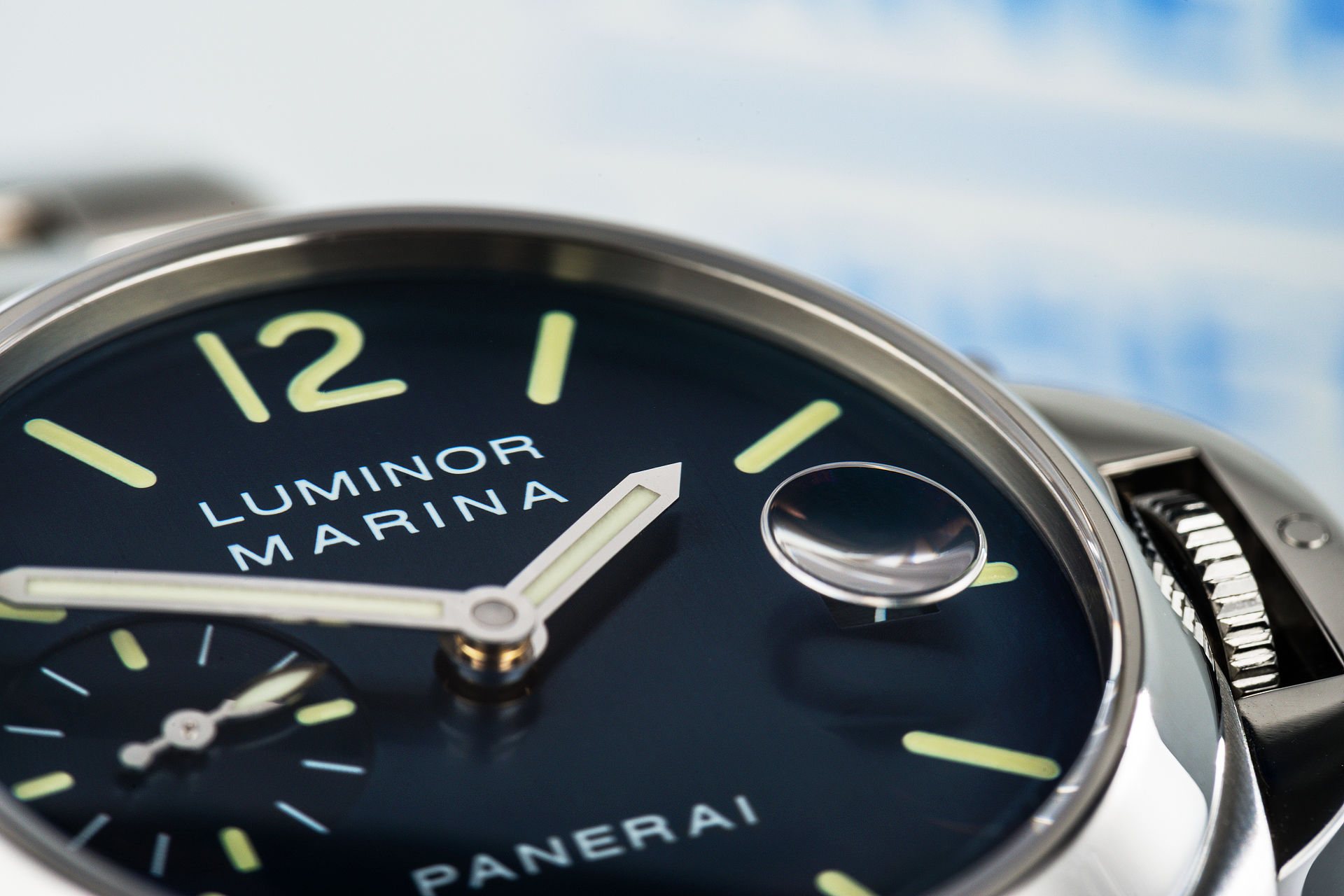 ref PAM 120 | 40mm Blue Dial | Panerai Luminor Marina