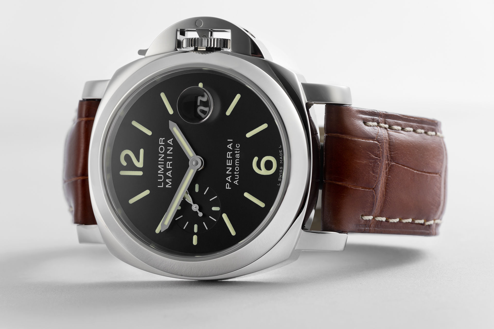 Panerai Luminor Marina Watches   ref PAM    Complete Set