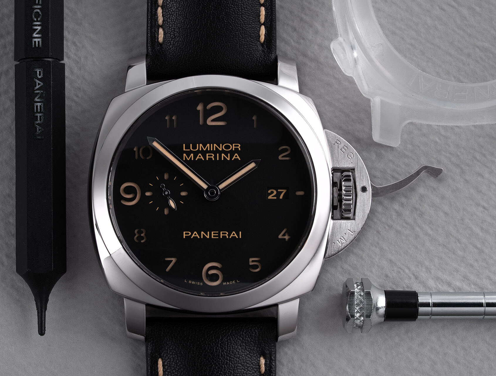 ref PAM 359 | 'Dirty Dial' Box & Papers | Panerai Luminor Marina
