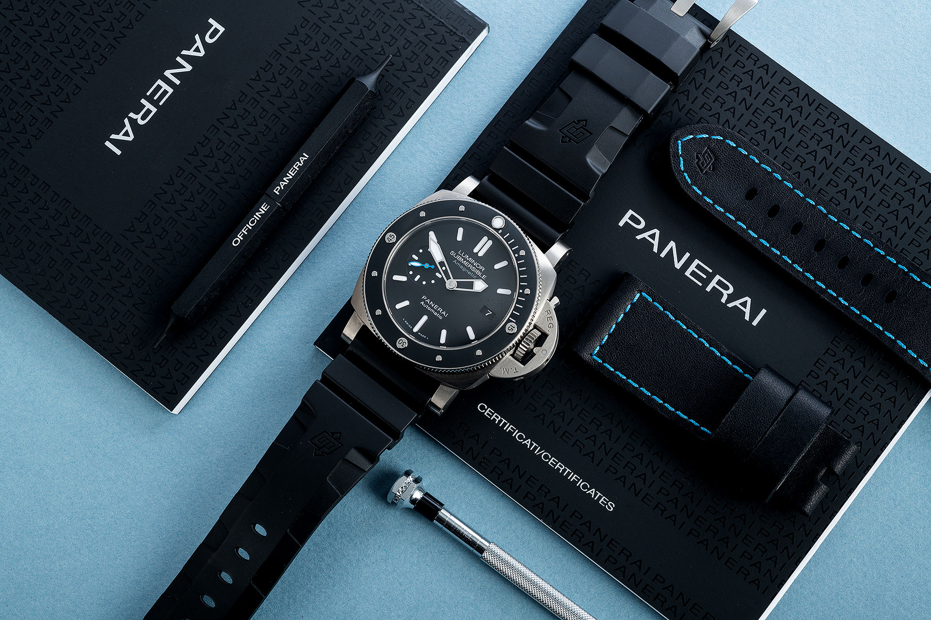 ref PAM01389 | Full Set 'Amagnetic' | Panerai Luminor Submersible