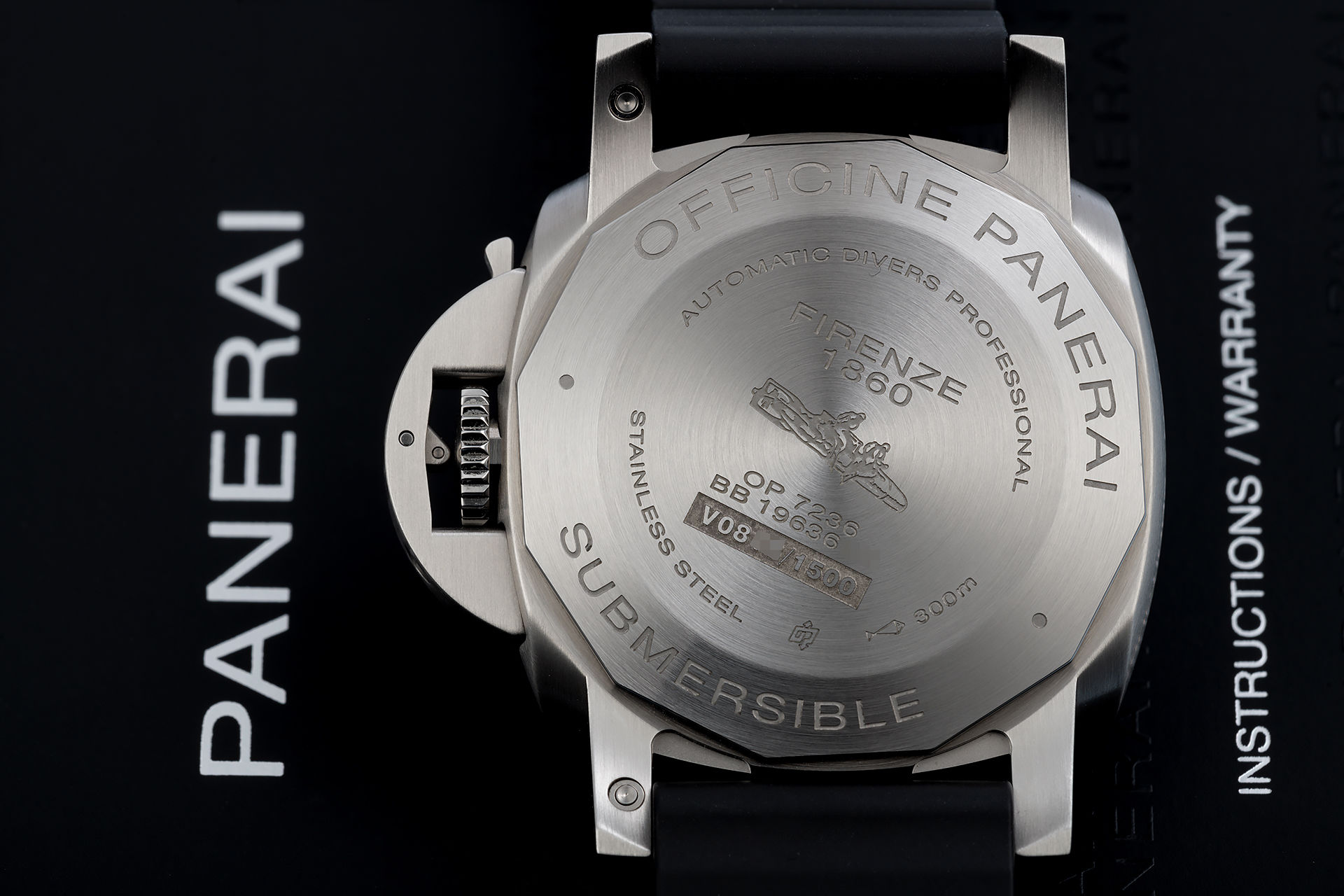 ref PAM00973 | New 42mm Model 'Warranty to 2027' | Panerai Luminor Submersible