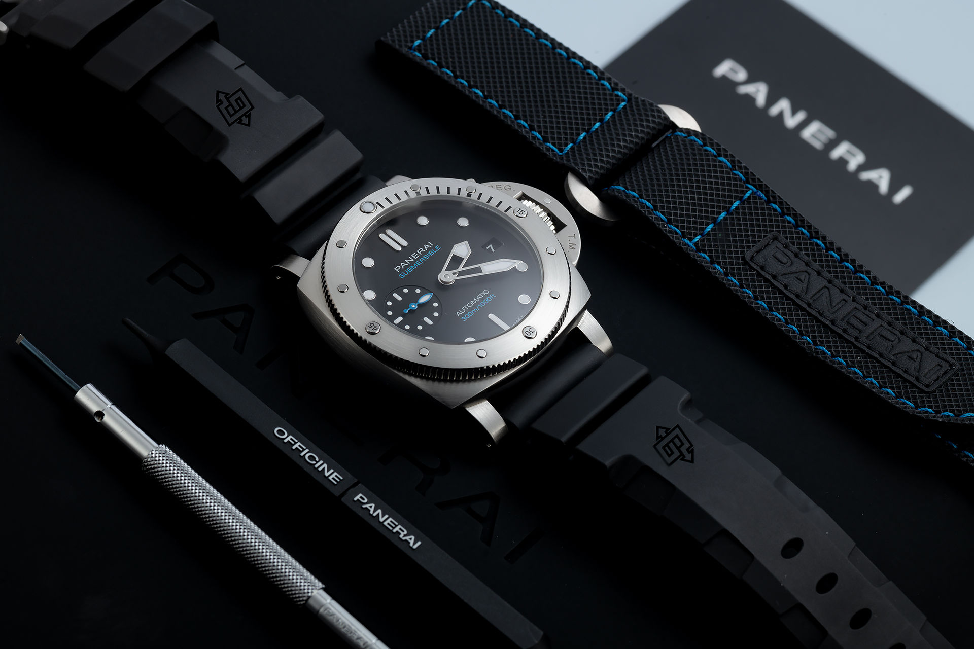 ref PAM00973 | New 42mm Model 'Warranty to 2027' | Panerai Luminor Submersible