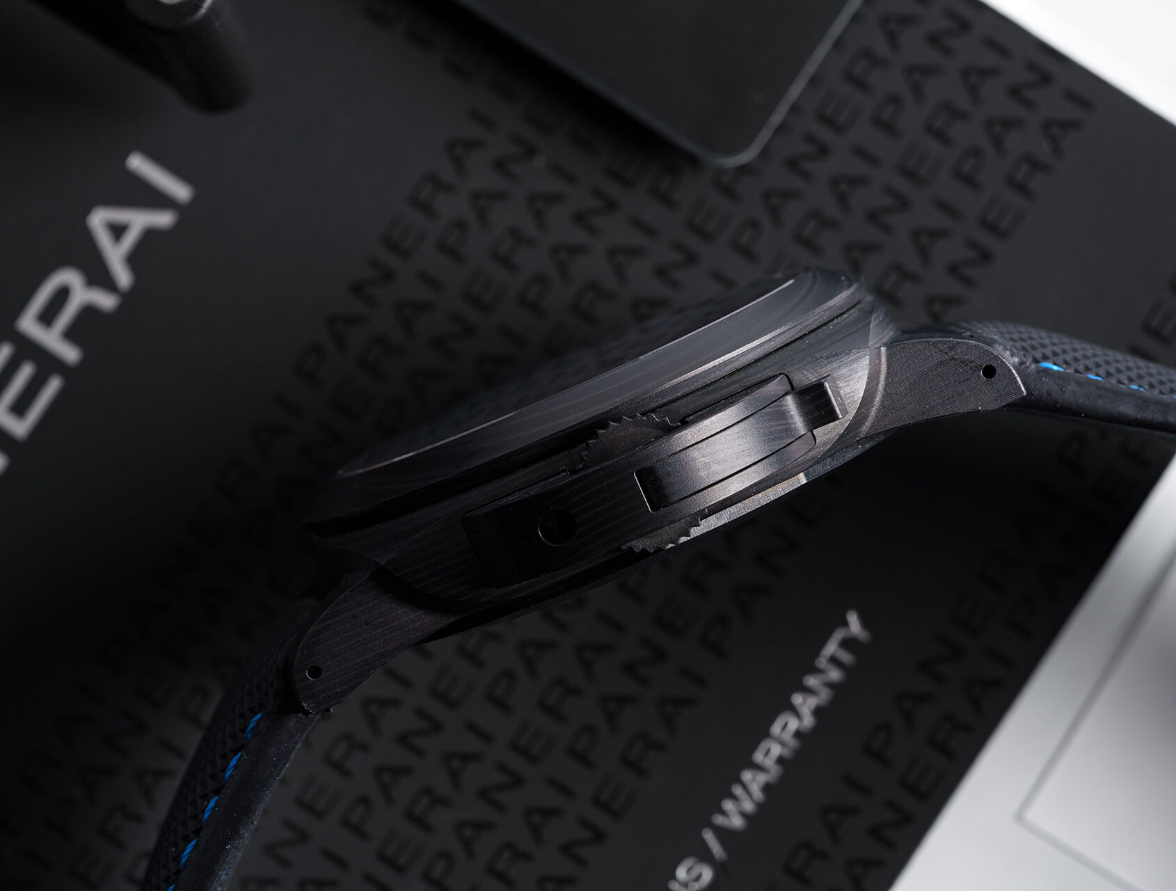 ref PAM01661 | Panerai Luminor Marina Carbotech | Panerai Panerai Luminor Marina Carbotech