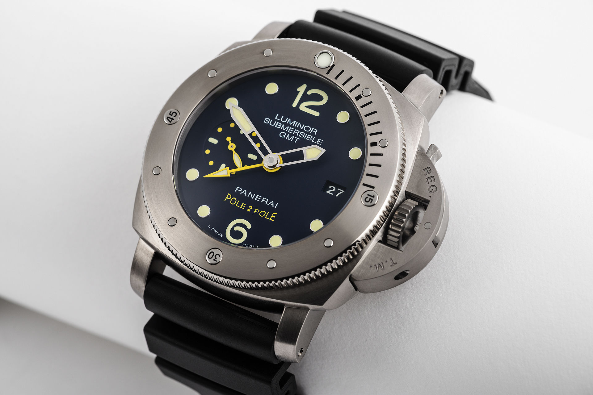 ref PAM00719 | Limited Edition 'Mike Horn' | Panerai Pole to Pole Submersible GMT