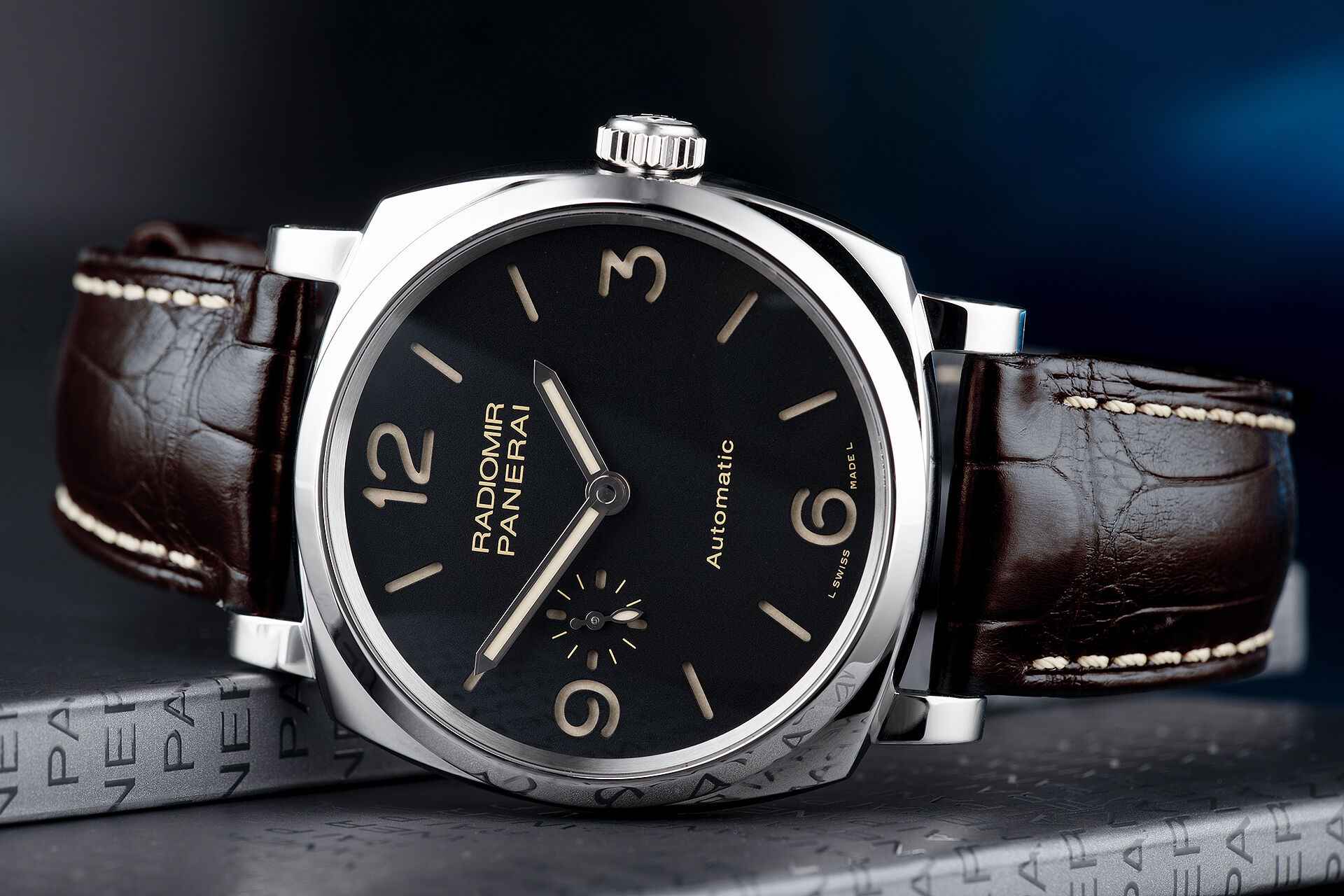 ref PAM00620 | Box & Certificate | Panerai Radiomir 1940