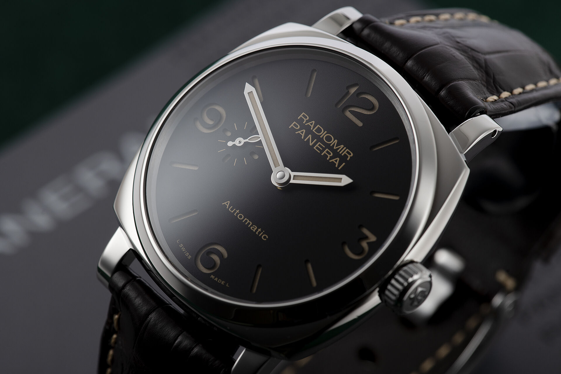 ref PAM00620 | Box & Certificate | Panerai Radiomir 1940