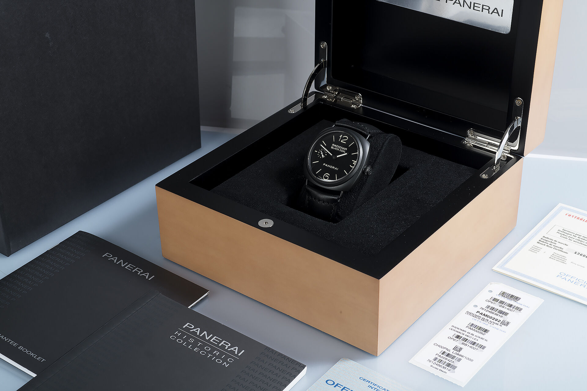 ref PAM00292 | 'Ceramic' Box & Papers | Panerai Radiomir Black Seal