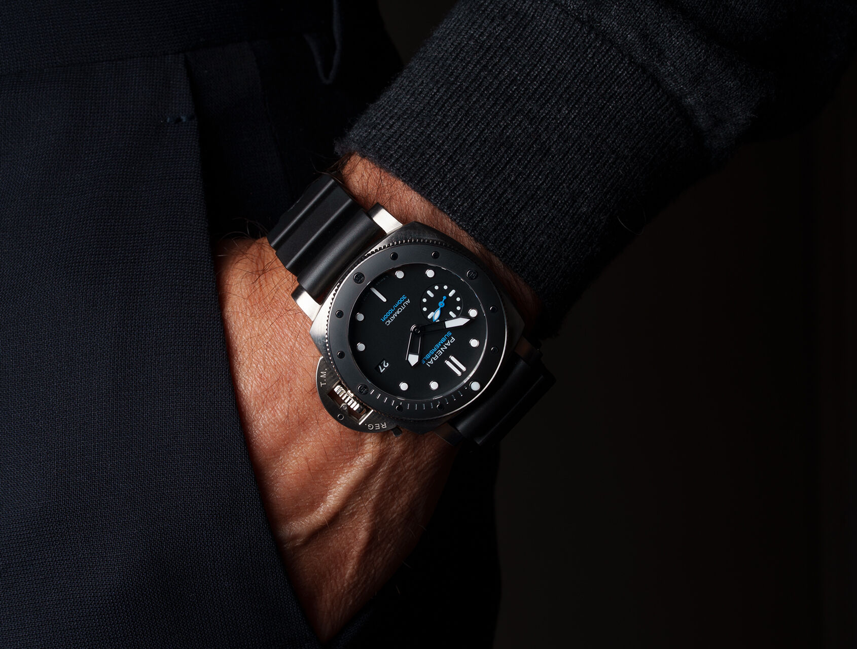ref PAM00683 | Submersible | Panerai Submersible