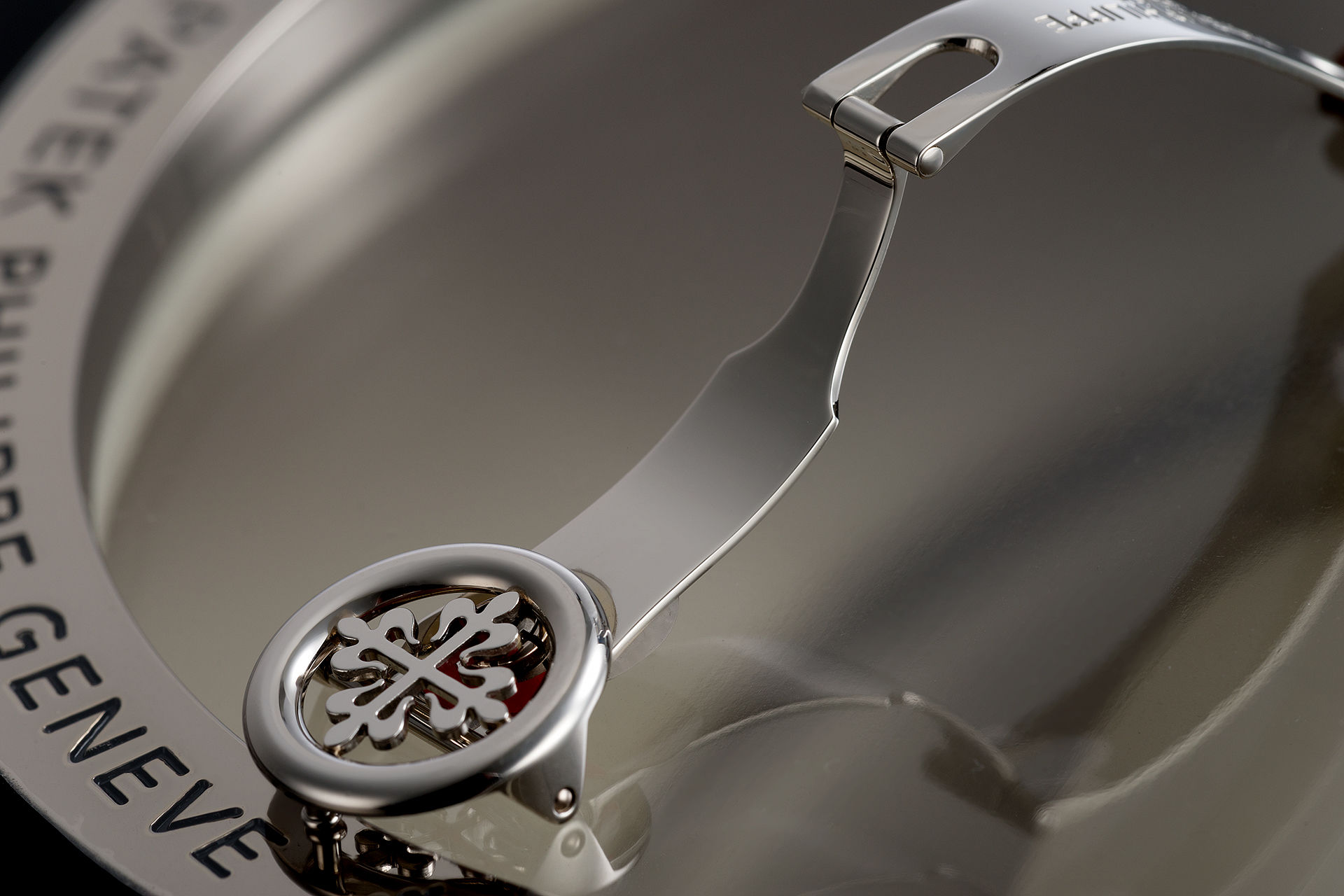 ref 5550P-001 | Platinum Limited Edition of 300 | Patek Philippe Advanced Research