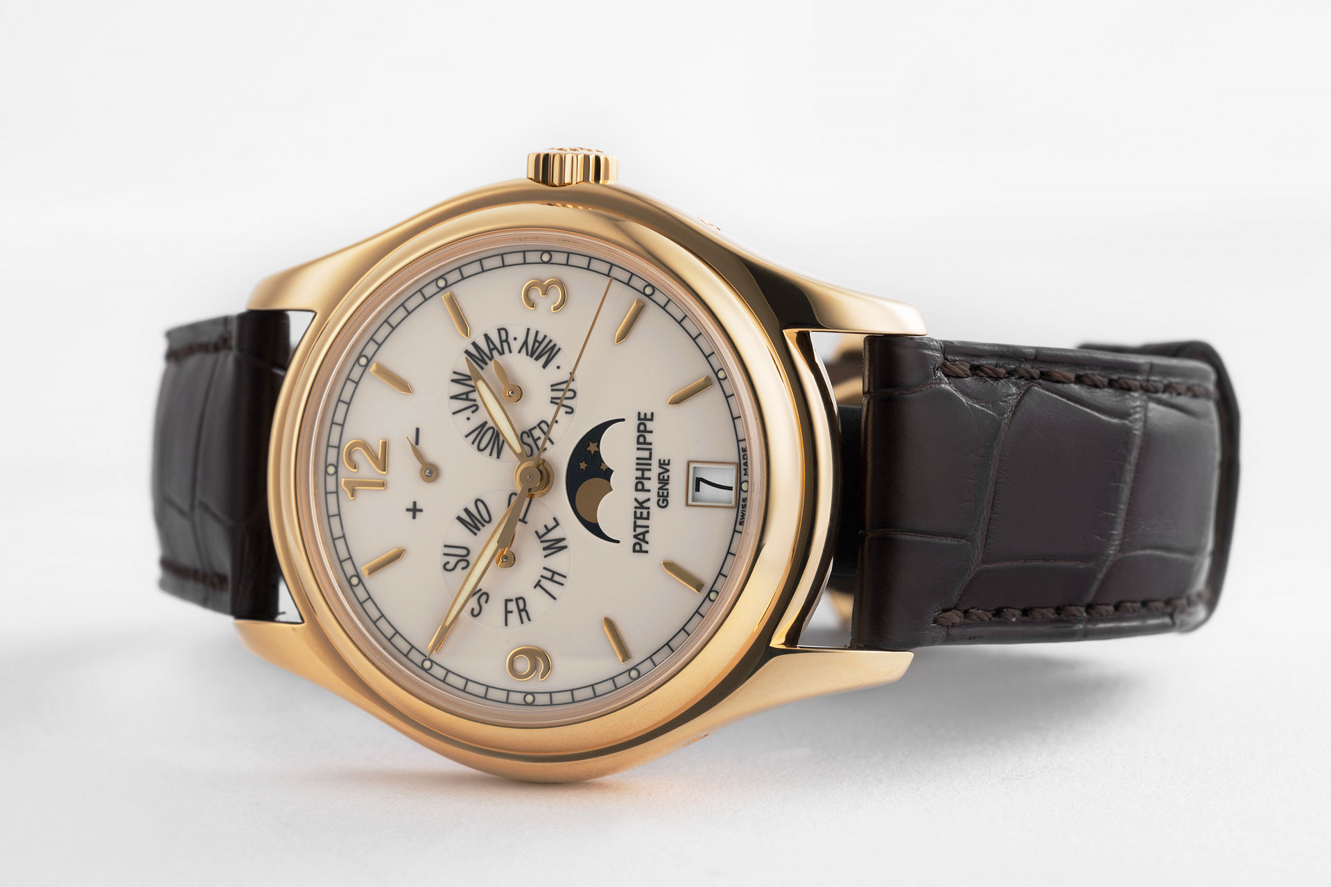 ref 5146J-001 | 18ct Yellow Gold 'Complete Set' | Patek Philippe Annual Calendar