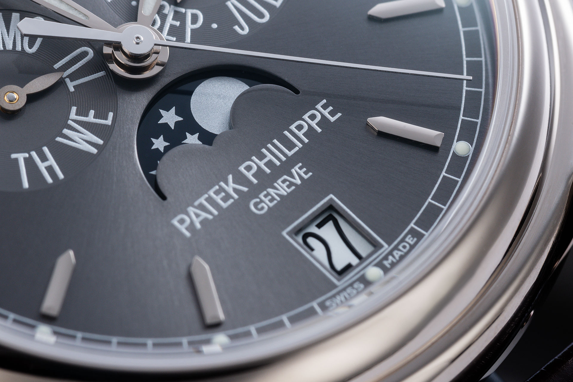 ref 5146G | White Gold 'Complete Set' | Patek Philippe Annual Calendar