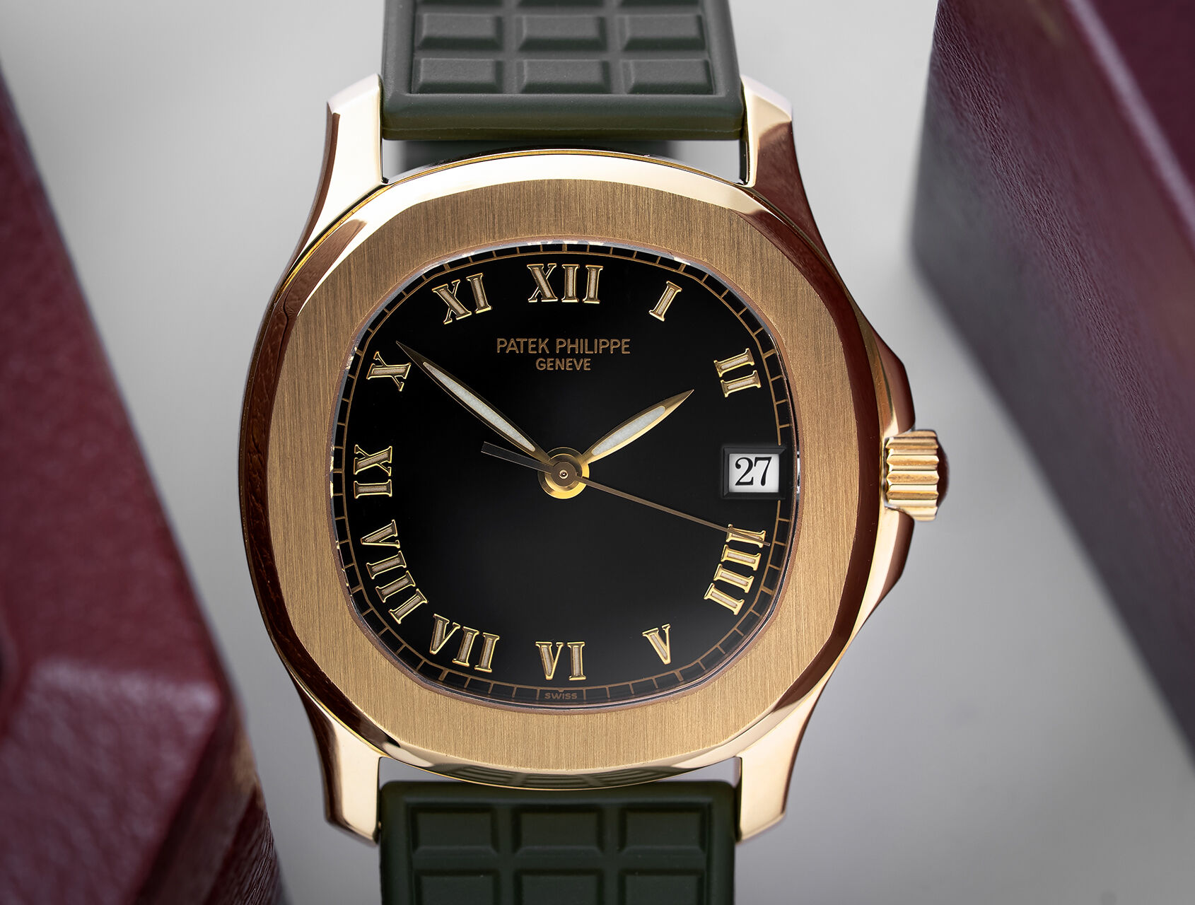 ref 5060 | 5060 - Yellow Gold | Patek Philippe Aquanaut
