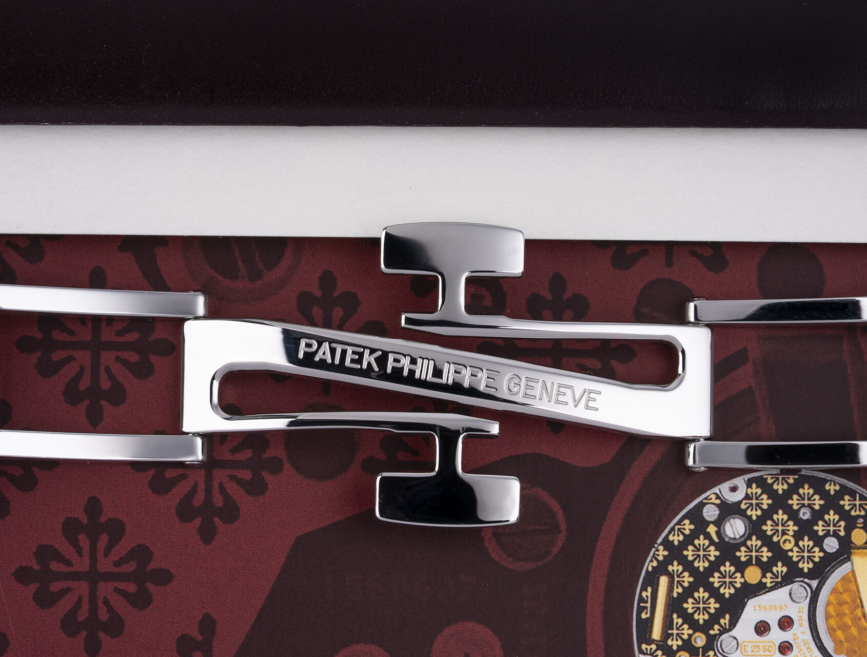 ref 5165A-001 | 5165A-001 - Box & Certificate | Patek Philippe Aquanaut