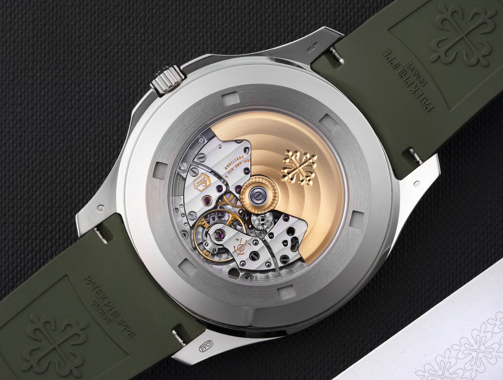 ref 5168G-010 | 5168G-010 - White Gold | Patek Philippe Aquanaut