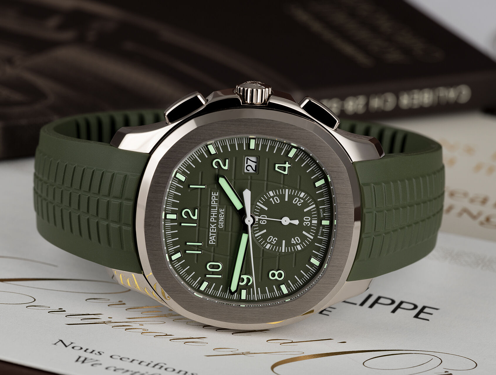 ref 5968G-010 | 5968G - White Gold | Patek Philippe Aquanaut Chronograph