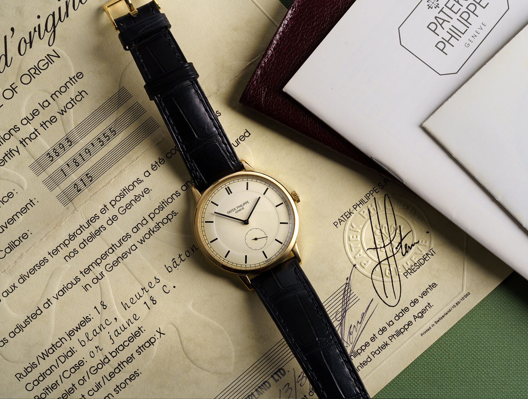 ref 3893 | 3893 - Yellow Gold | Patek Philippe Calatrava 