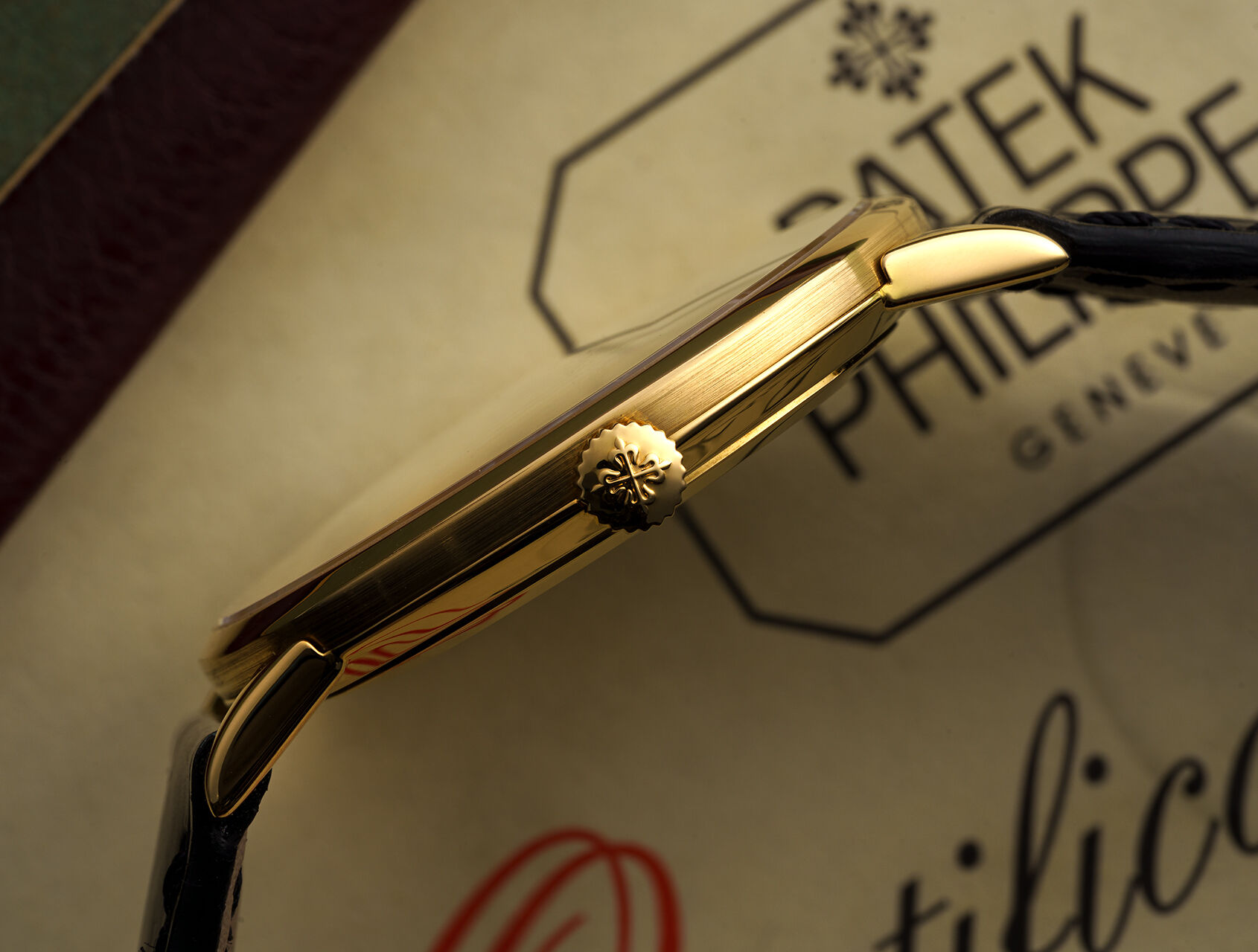 ref 3893 | 3893 - Yellow Gold | Patek Philippe Calatrava 