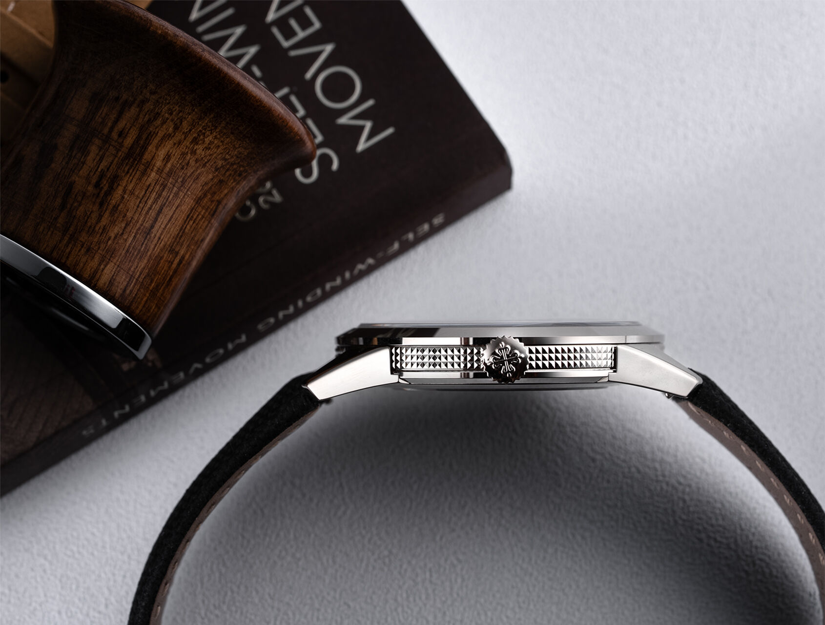 ref 5226G-001 | 5226G - Charcoal Dial | Patek Philippe Calatrava 