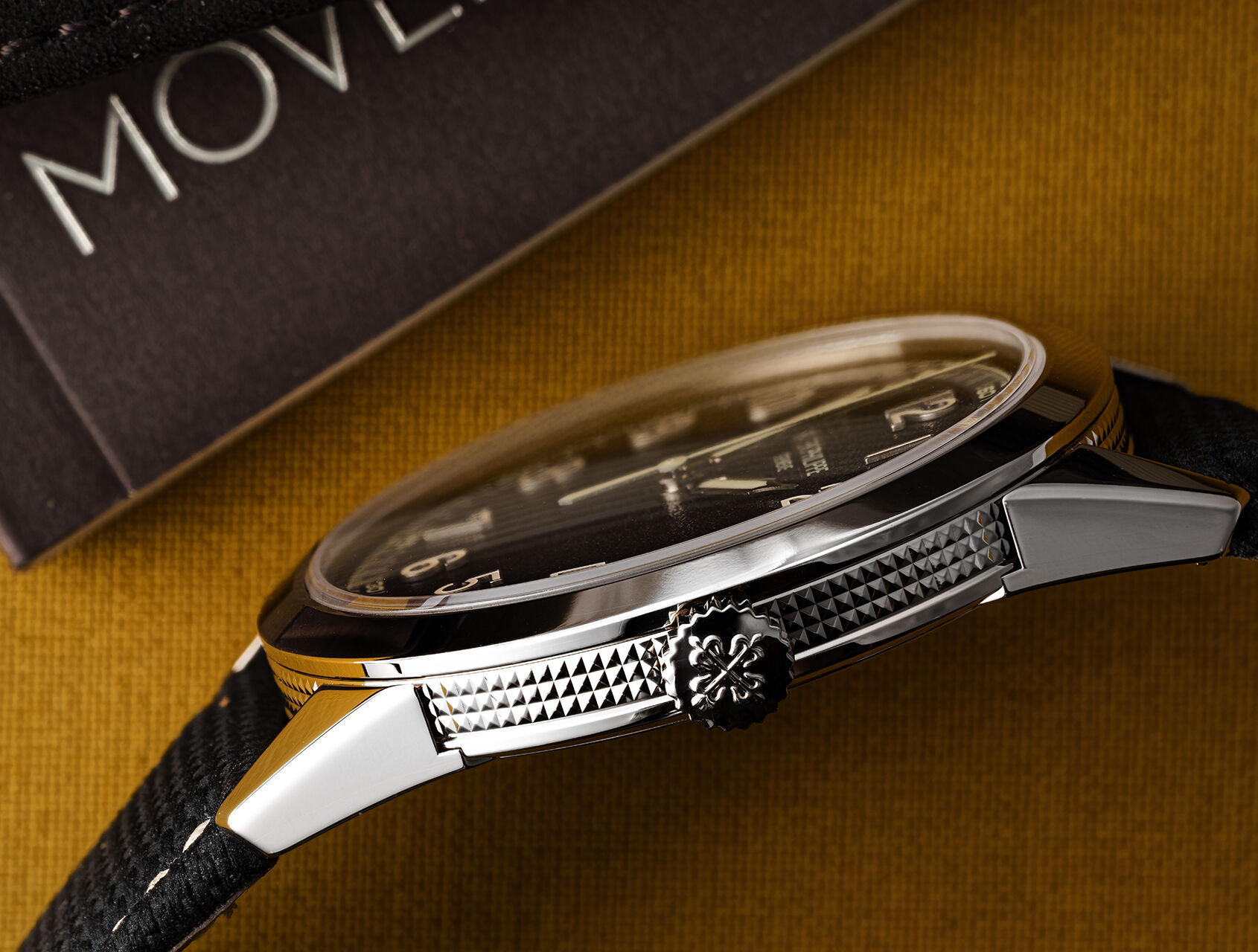 ref 5226G-001 | Calatrava | Patek Philippe Calatrava 