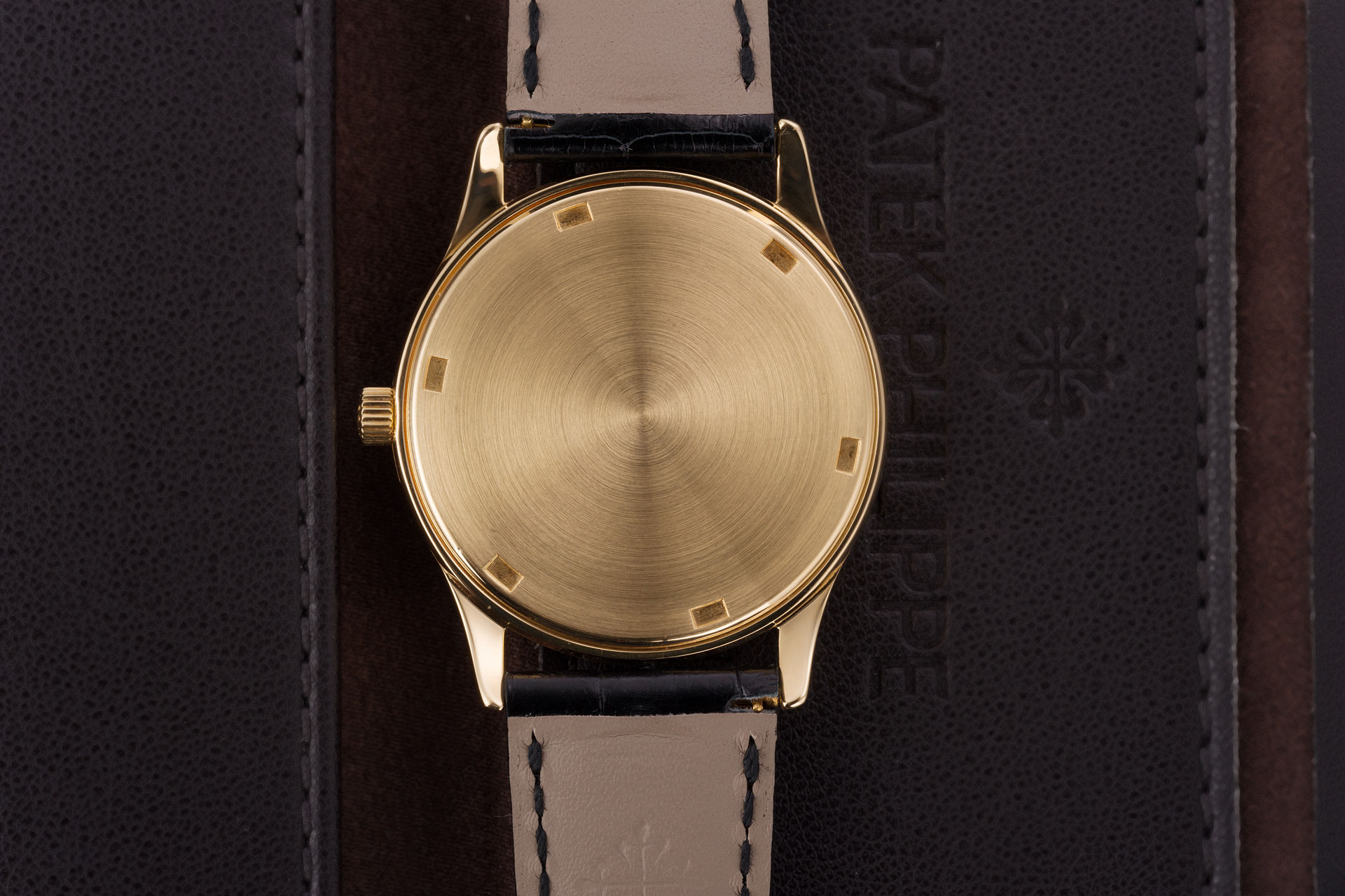 ref 3998 | 'Full Set' Yellow Gold | Patek Philippe Calatrava 