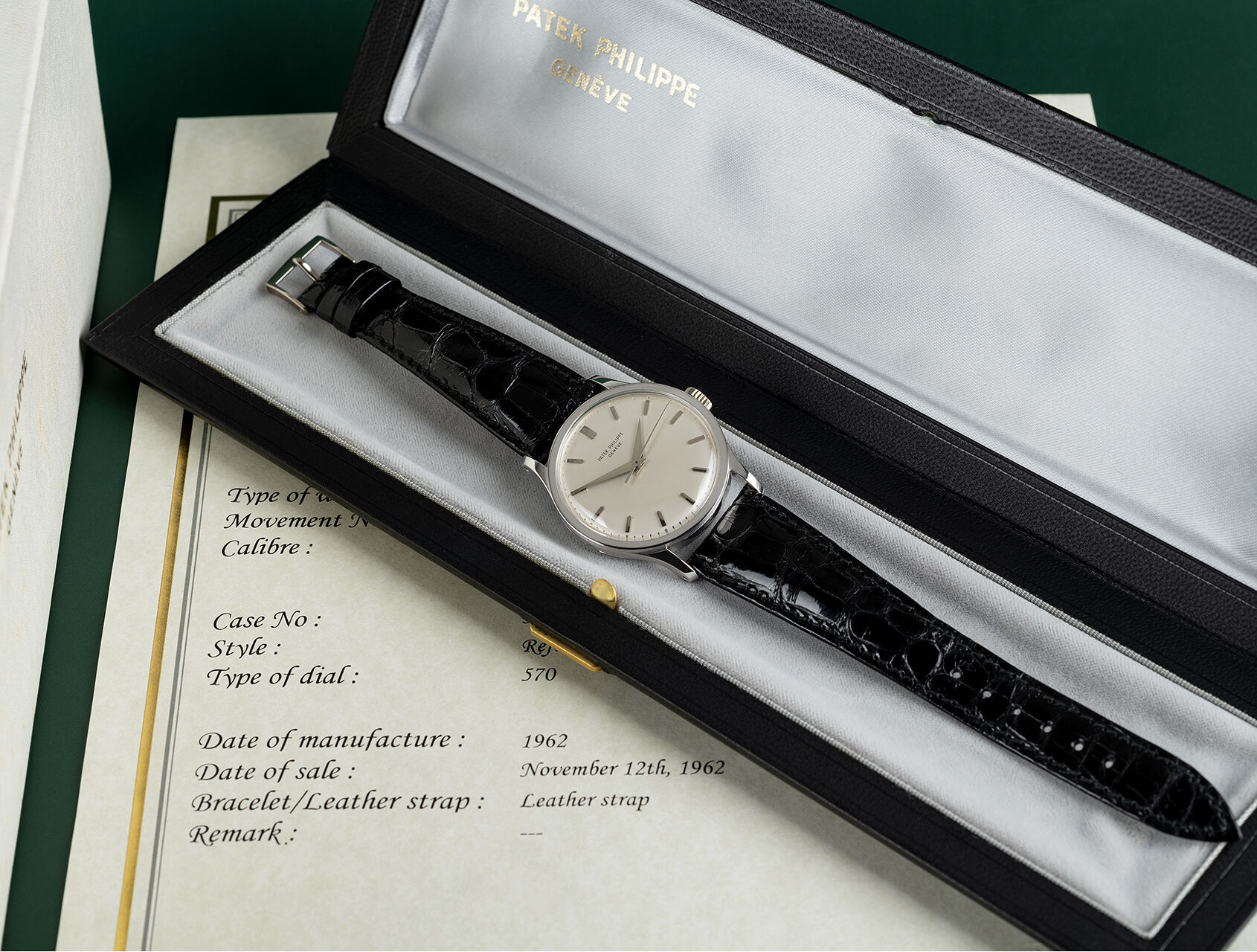 ref 570 | Very Rare White Gold Ref. 570 | Patek Philippe Calatrava 