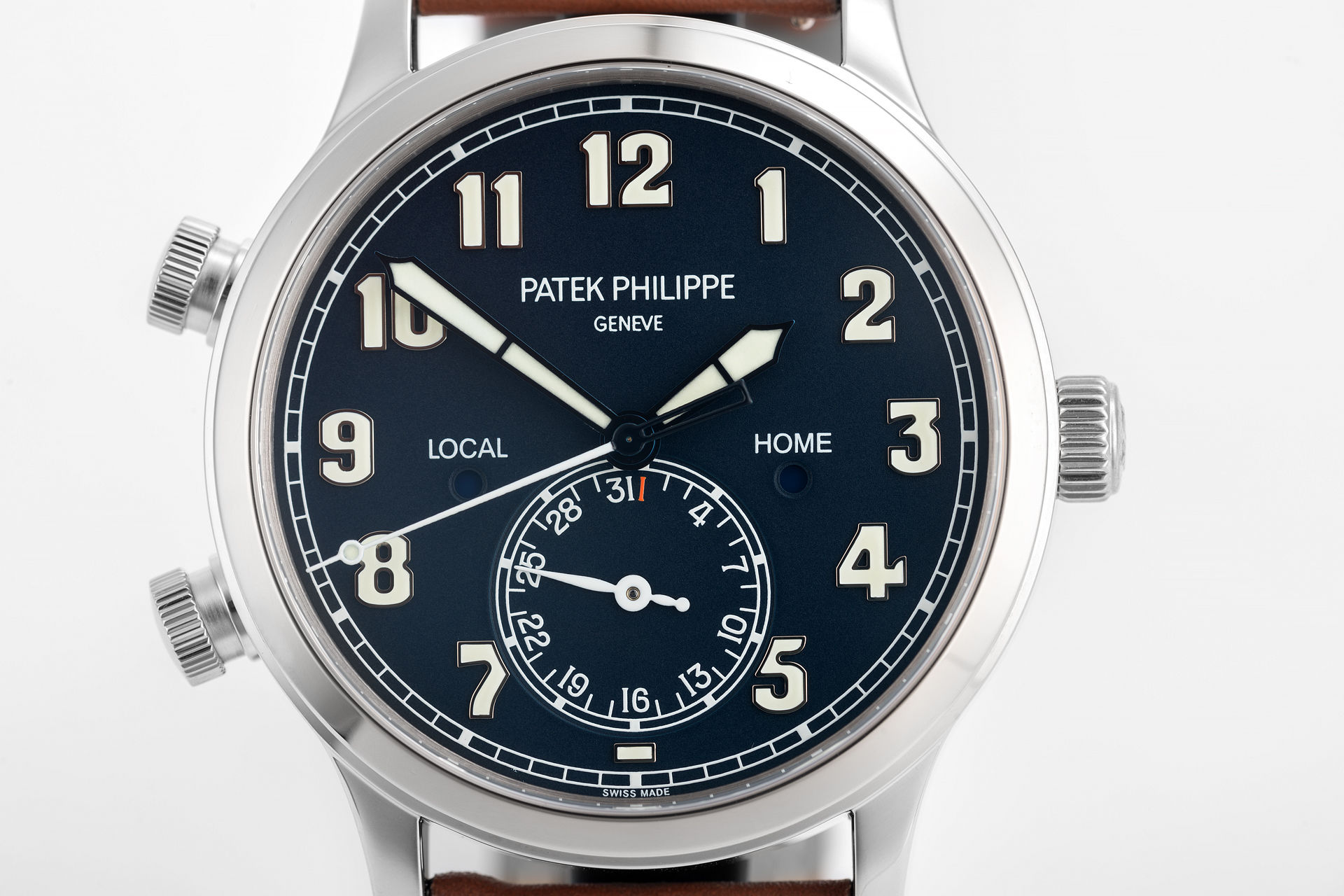 ref 5524G-001 | 'Under Patek Warranty' | Patek Philippe Calatrava Pilot Travel Time