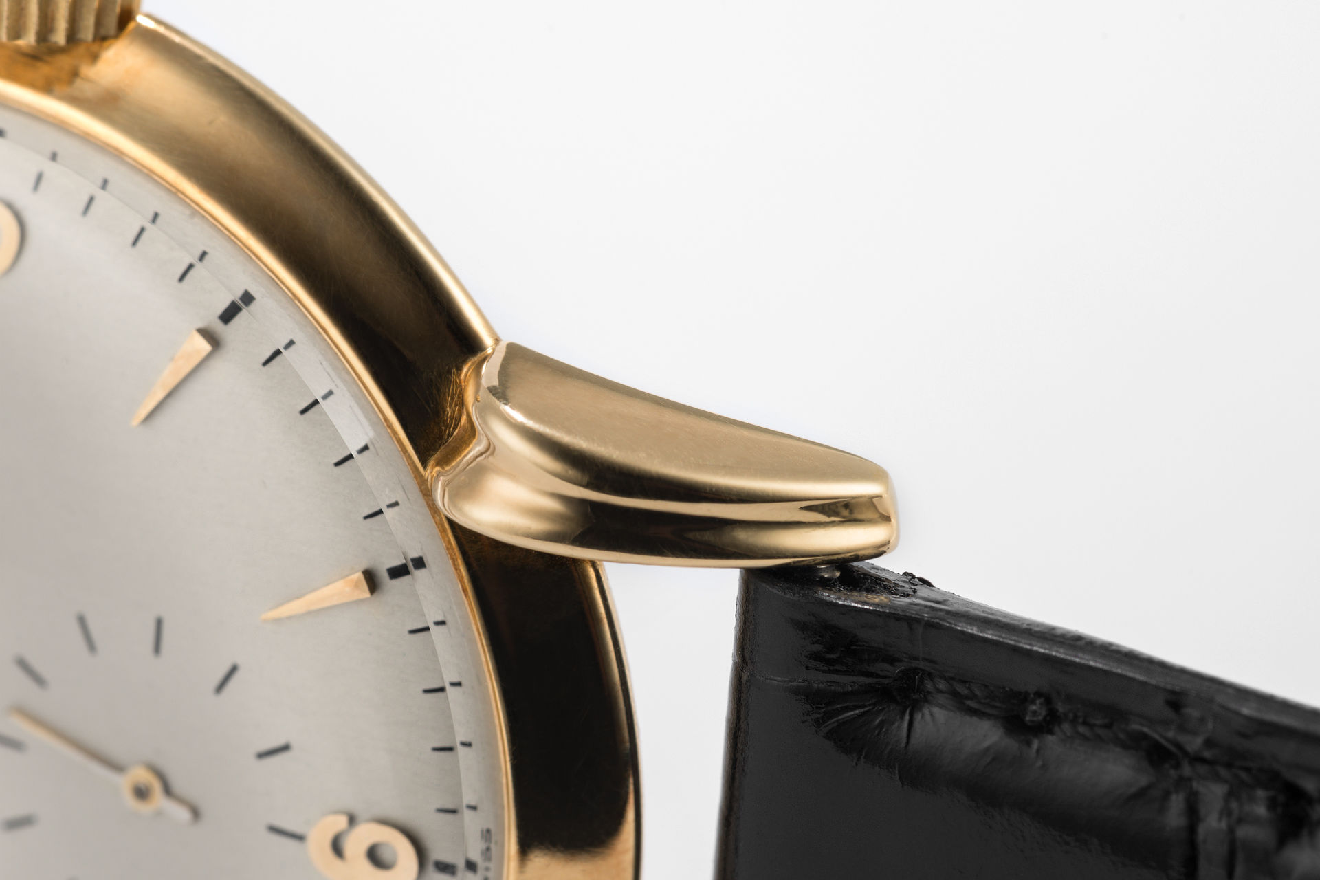 ref 2420 | Vintage Yellow Gold  | Patek Philippe Calatrava 