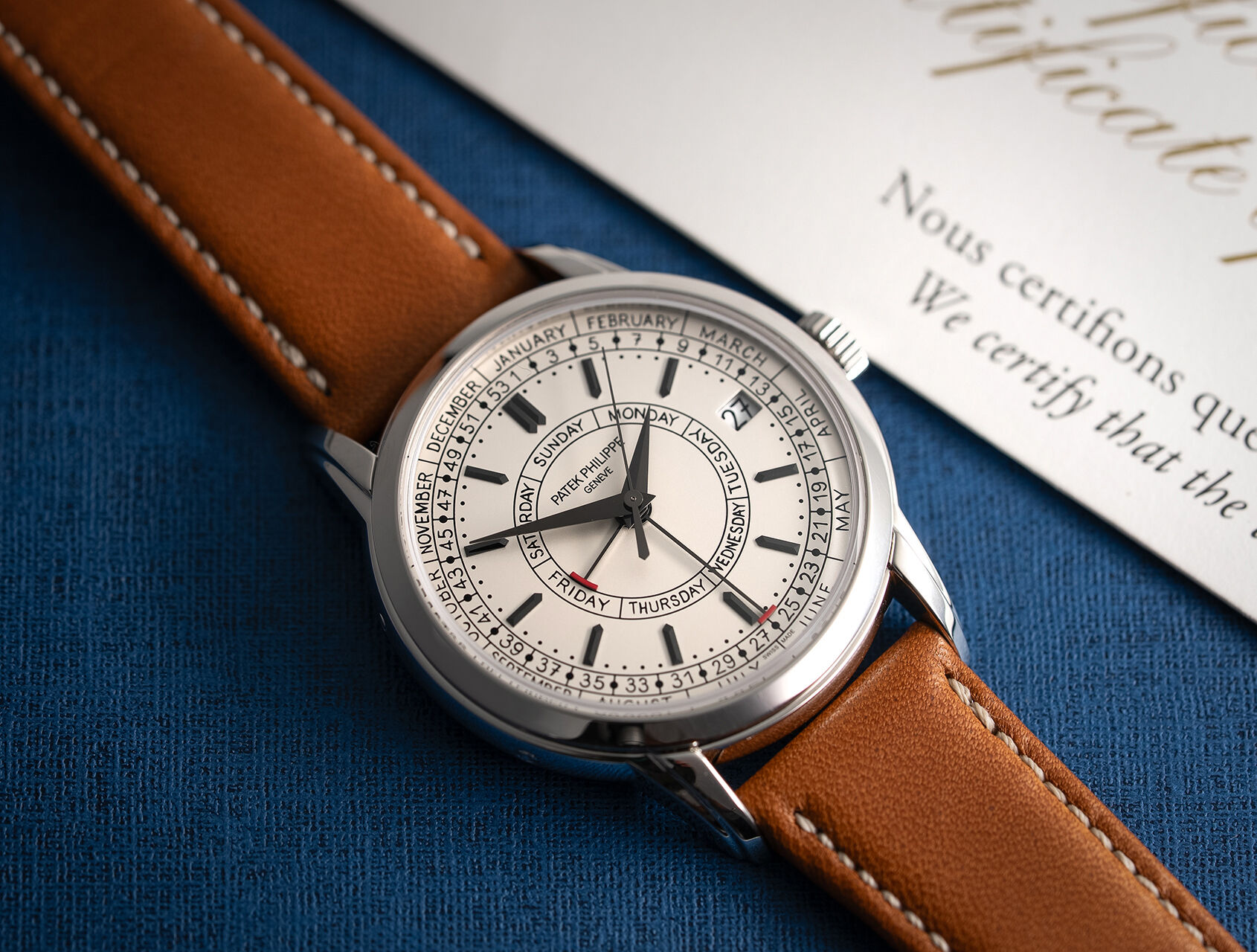 ref 5212A-001 | 5212A - Box & Certificate | Patek Philippe Calatrava Weekly Calendar