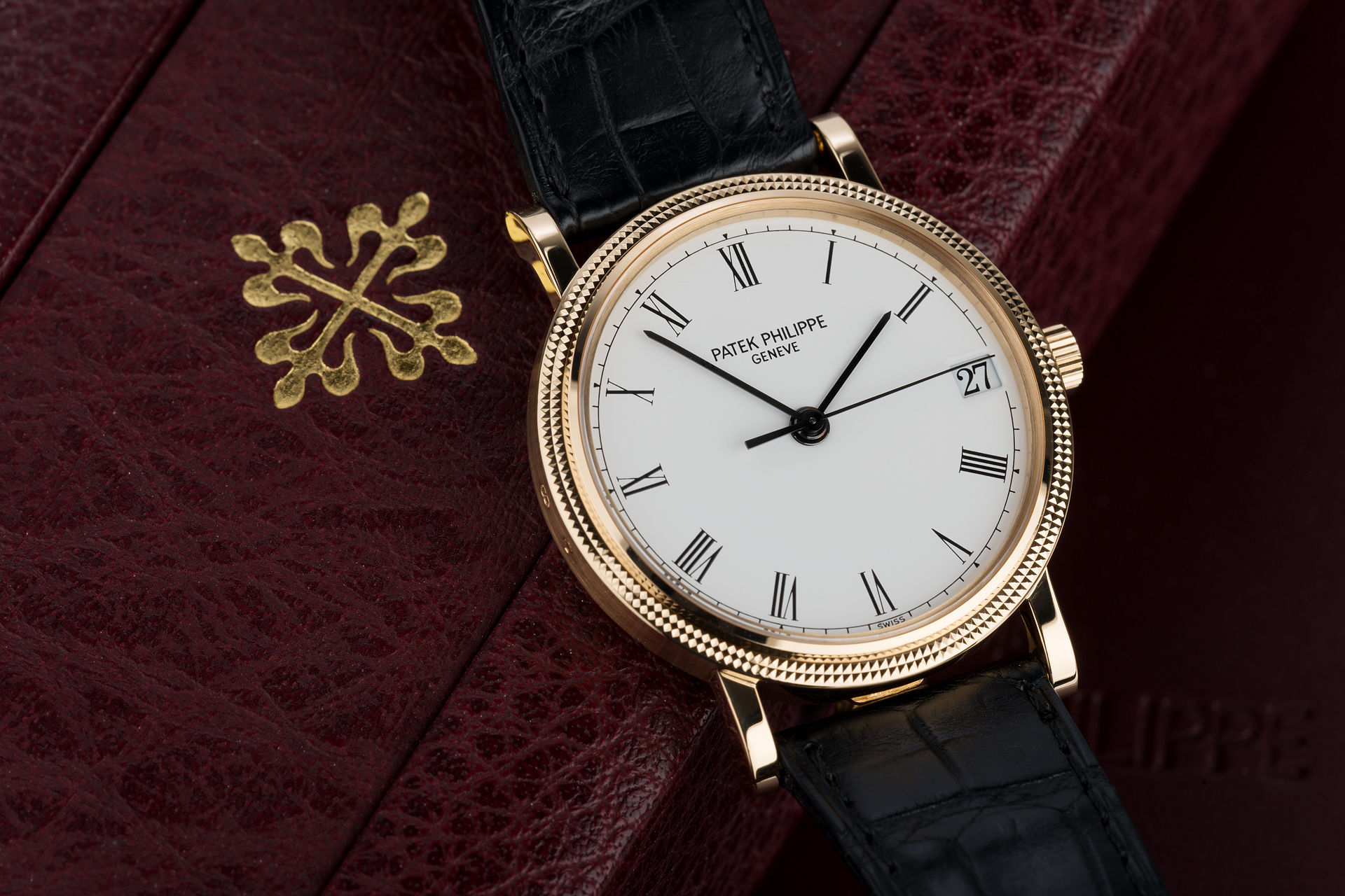 ref 3802/200 | Yellow Gold 'Full Set' | Patek Philippe Calatrava 