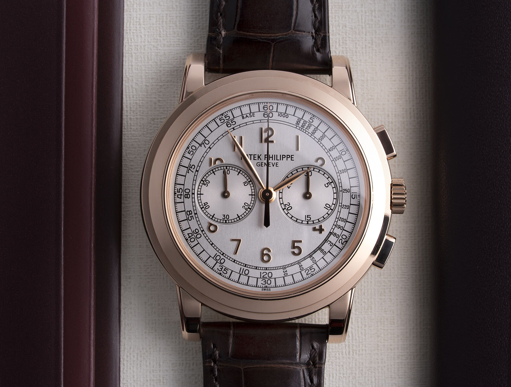 ref 5070R-001 | 5070R-001 - Box & Certificate | Patek Philippe Chronograph