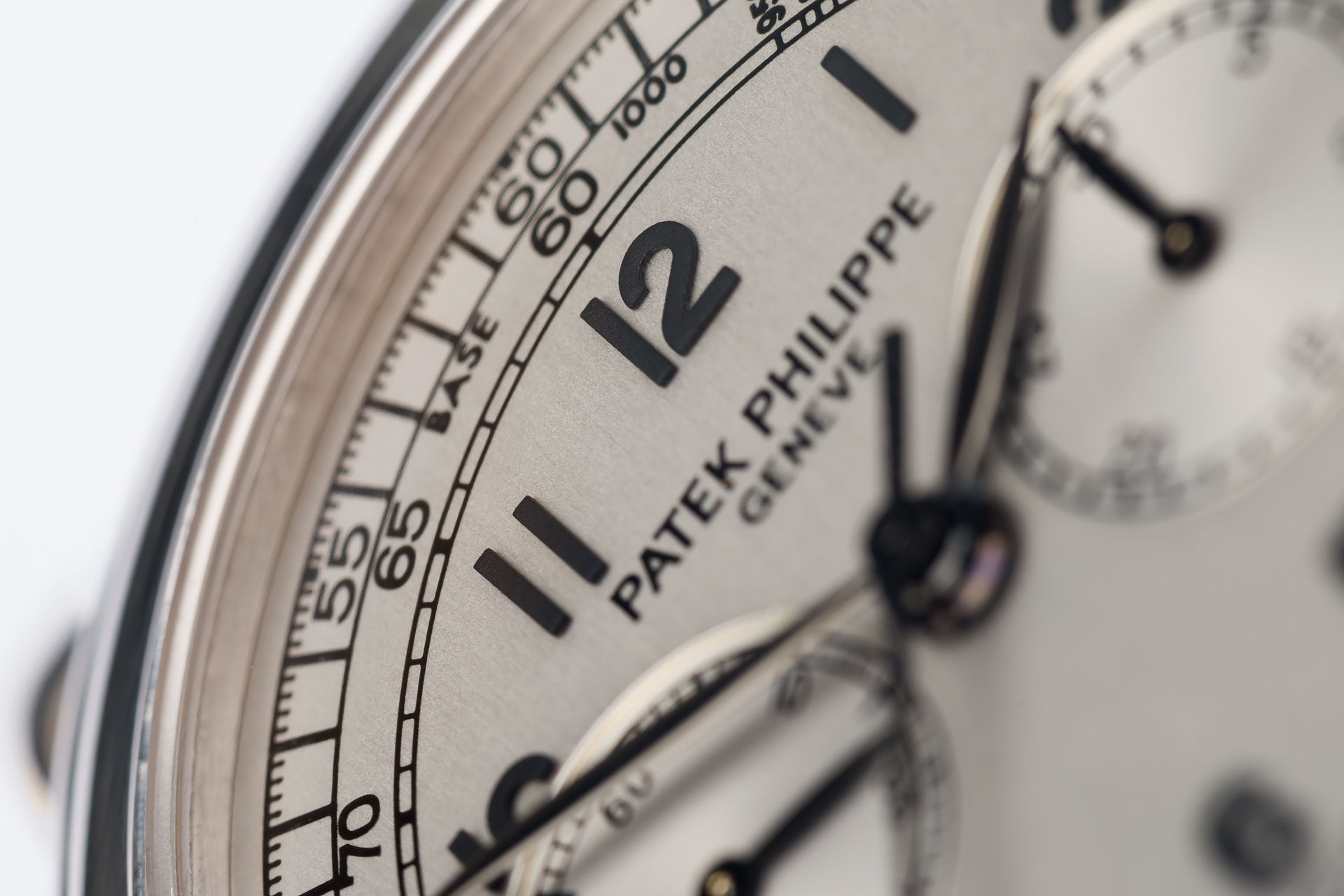 ref 5070G-001 | White Gold 'Complete Set' | Patek Philippe Chronograph